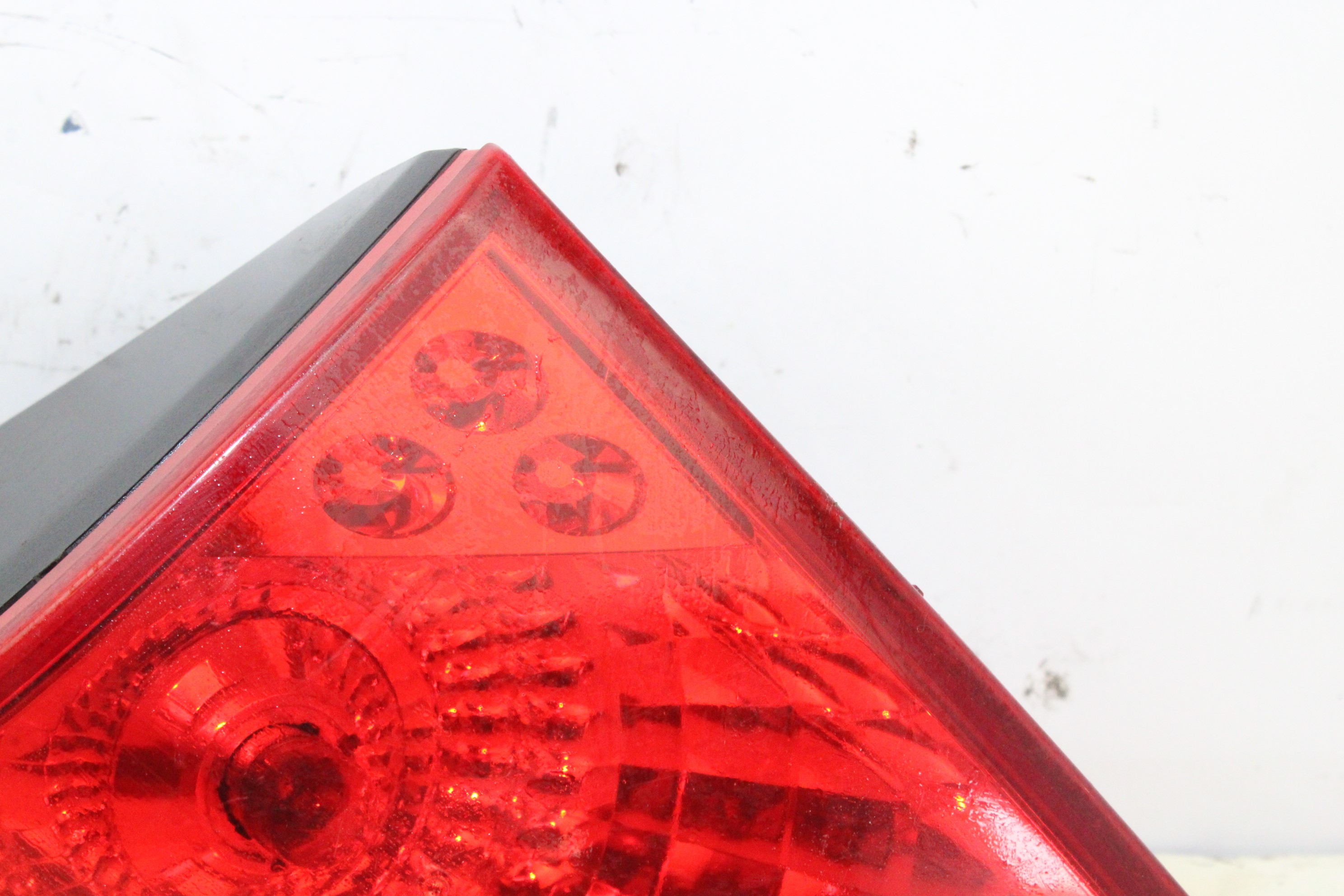 PEUGEOT 3008 1 generation (2010-2016) Rear Left Taillight 9683460980 25112977