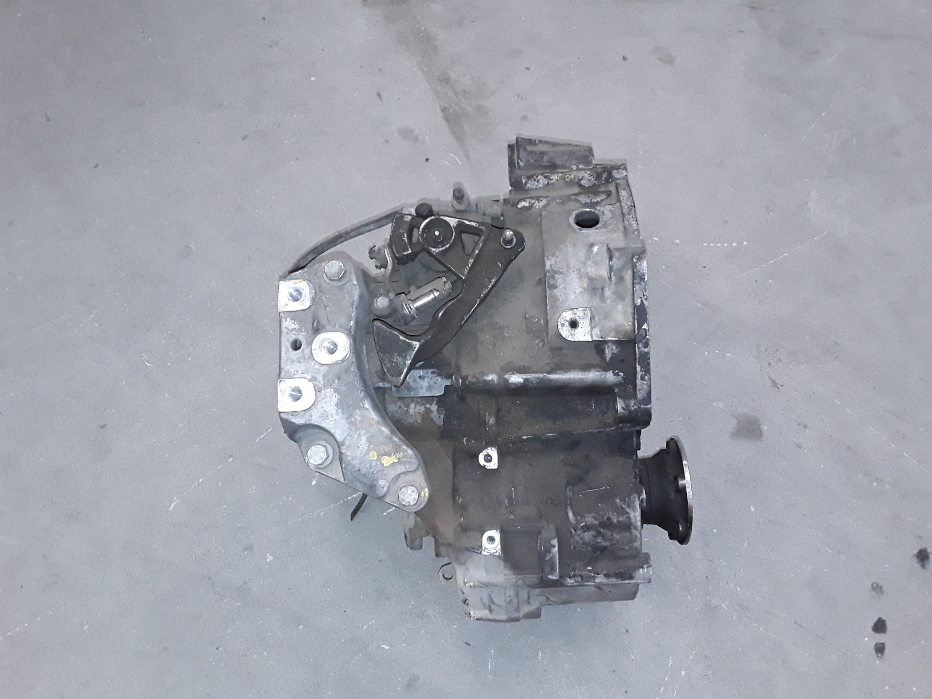 SEAT Toledo 3 generation (2004-2010) Коробка передач HDU 19236430