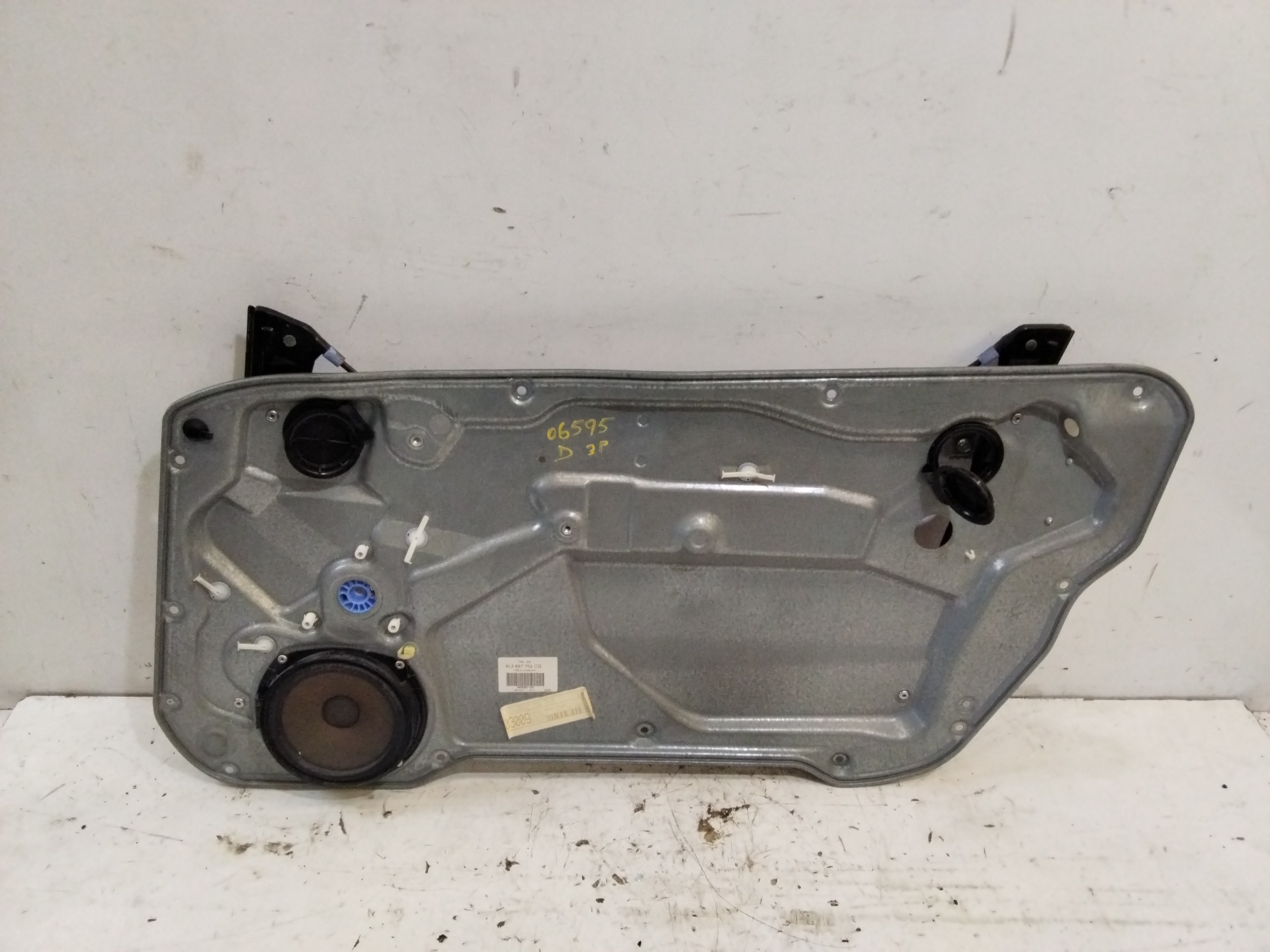 SEAT Ibiza 3 generation (2002-2008) Lève-vitre de porte avant droite 6L3837752CQ 25265537