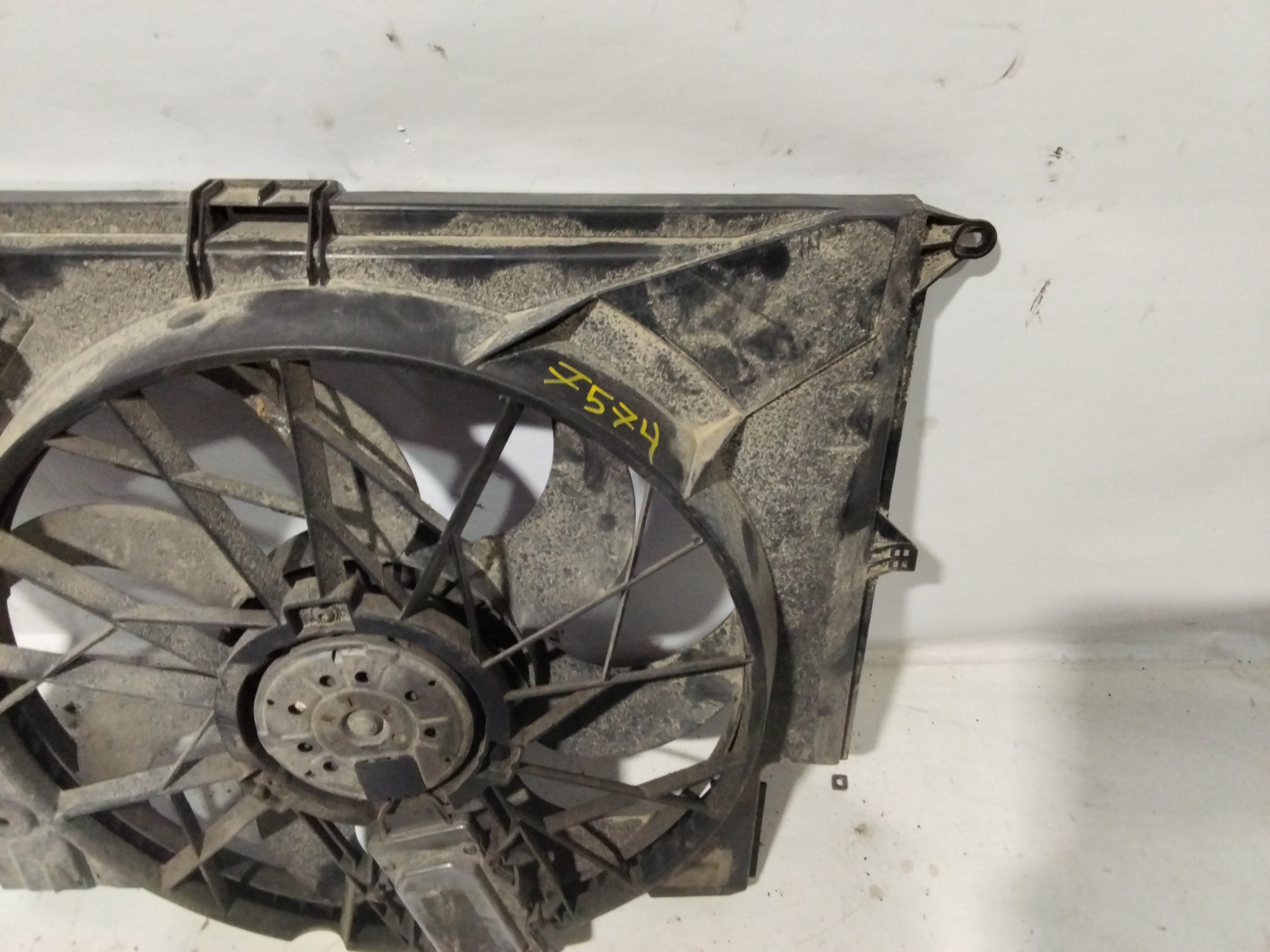 Electroventilador M57N2306D3,M57N2306D2,306D2 0130303941 de Bmw X3 (e83) 2004-2007 con 384041 km - pieza usada