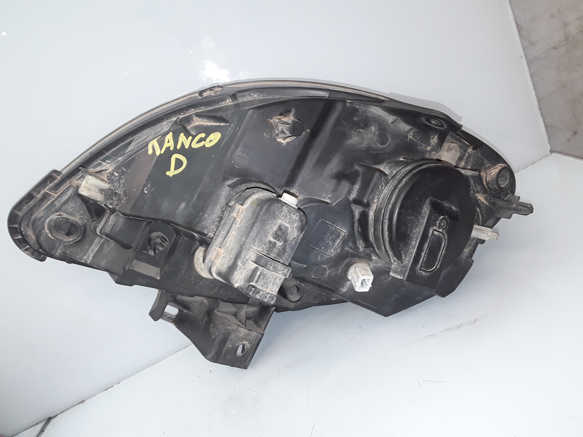 Faro derecho 8200444260 de Renault Kangoo 2000-0 - pieza usada