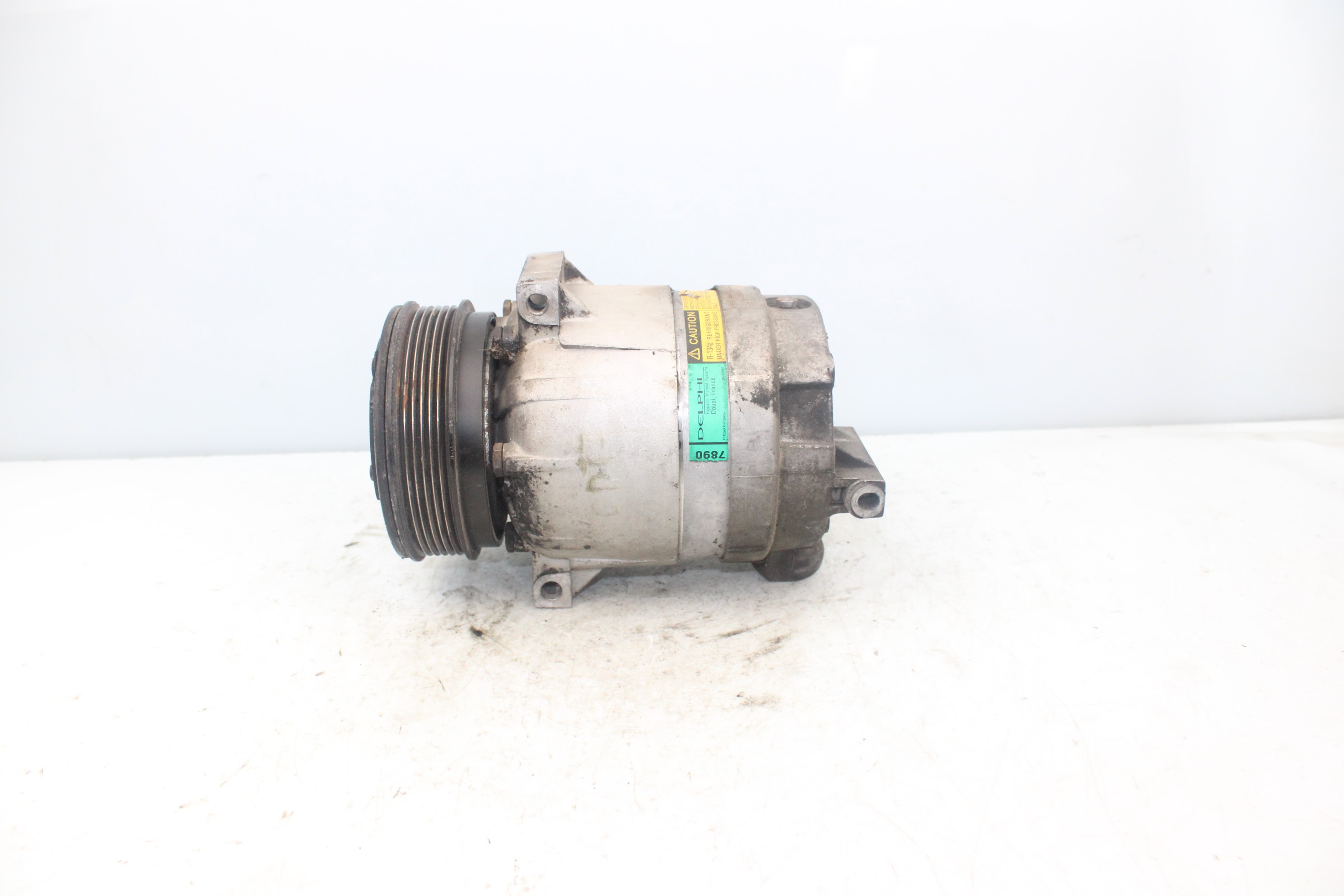 OPEL Vectra B (1995-1999) Air Condition Pump 24427890 23795690