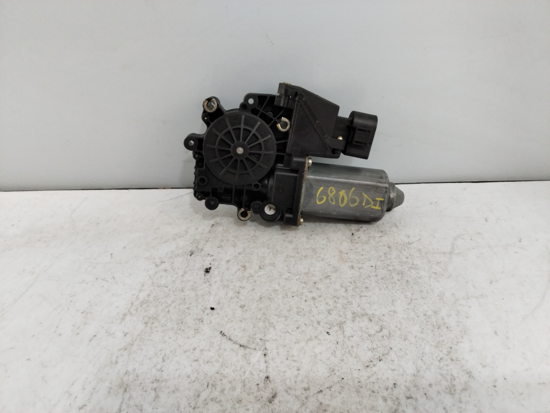 ALFA ROMEO Spider 916 (1995-2006) Motor regulator geam ușă stânga față 119024113 25618178