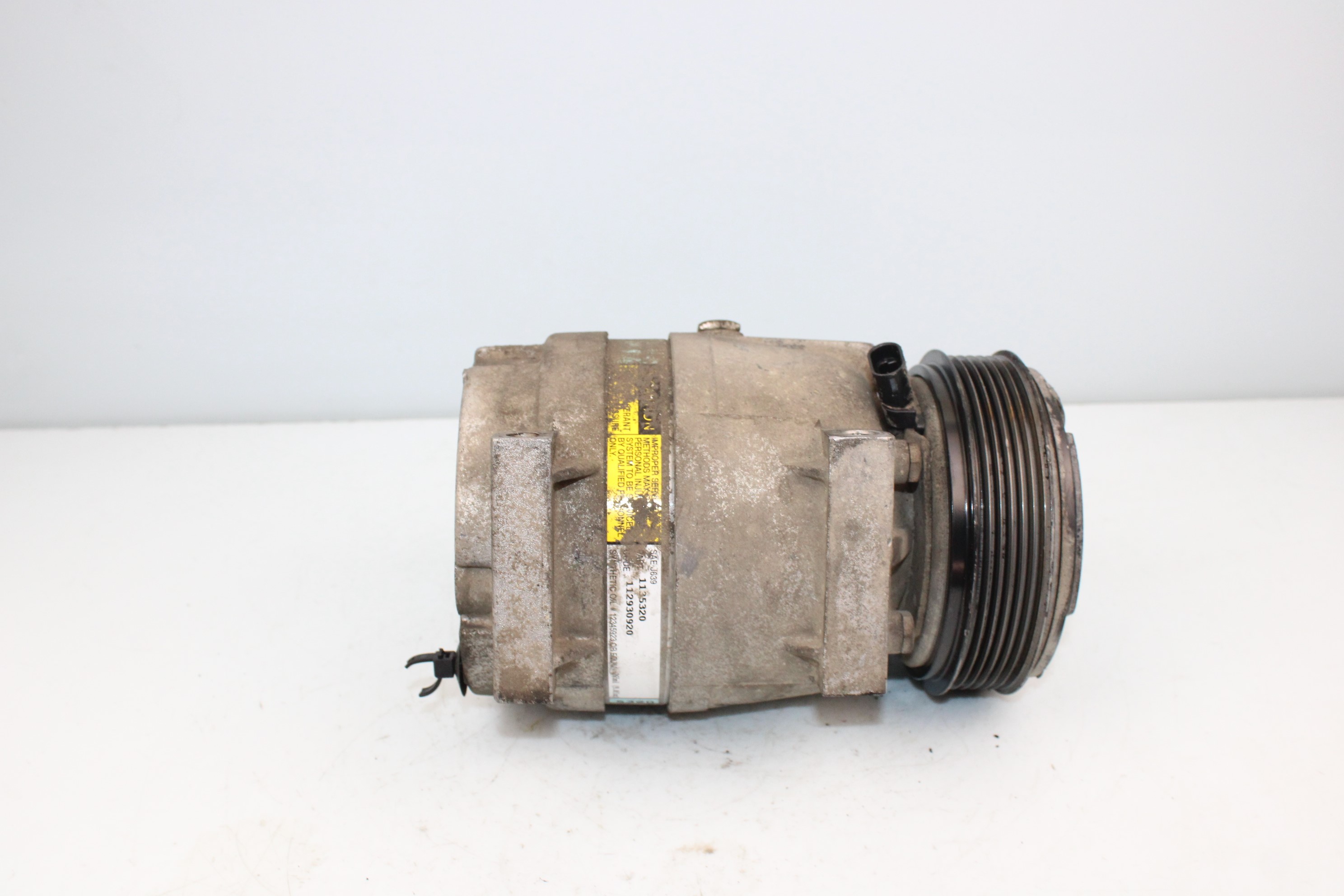 RENAULT Air Condition Pump 1135320 23785255