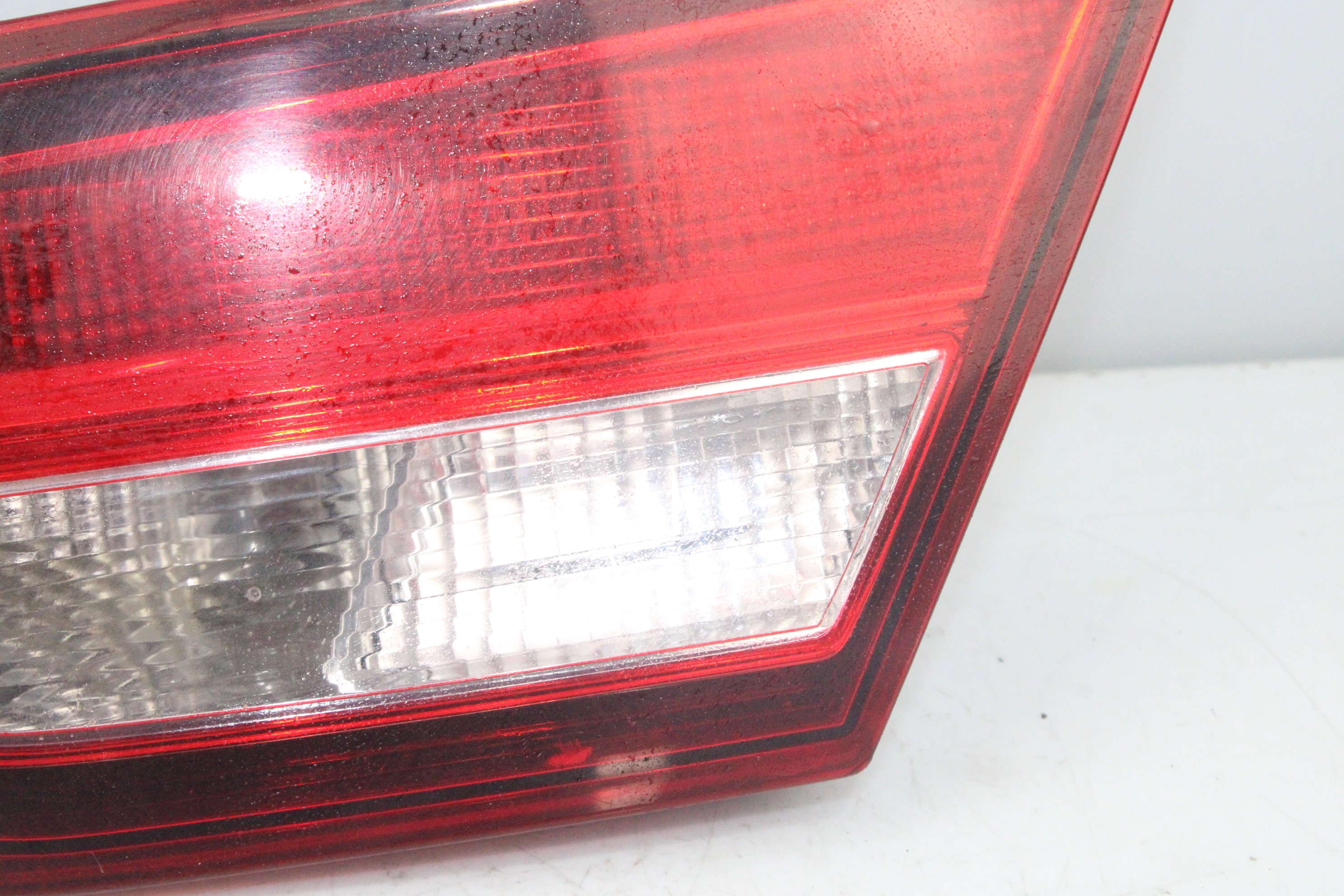 SEAT Toledo 3 generation (2004-2010) Rear Right Taillight Lamp 5F0945094L 23774261