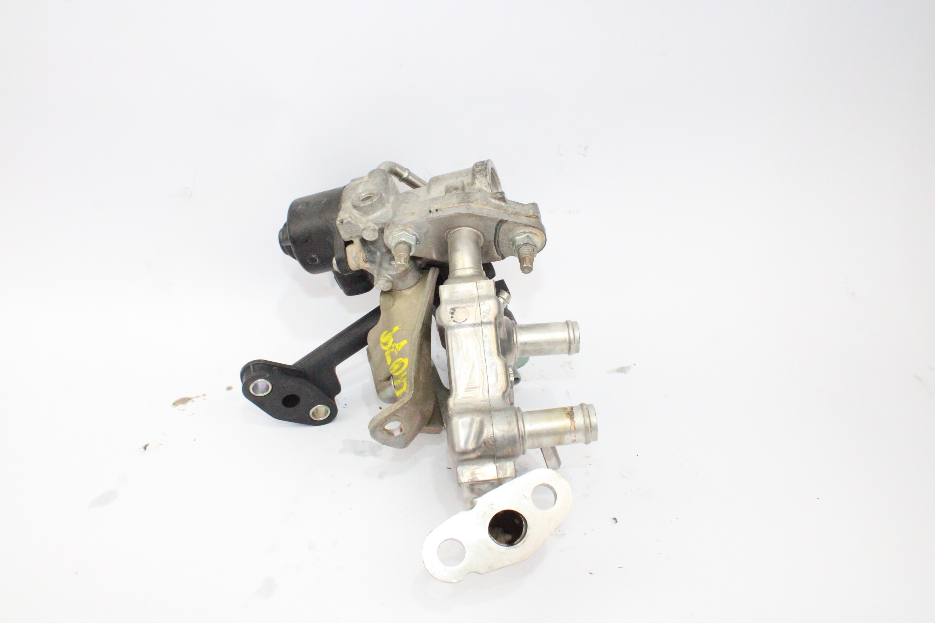 PEUGEOT 108 1 generation (2015-2021) EGR клапан 256800Q010 25163340