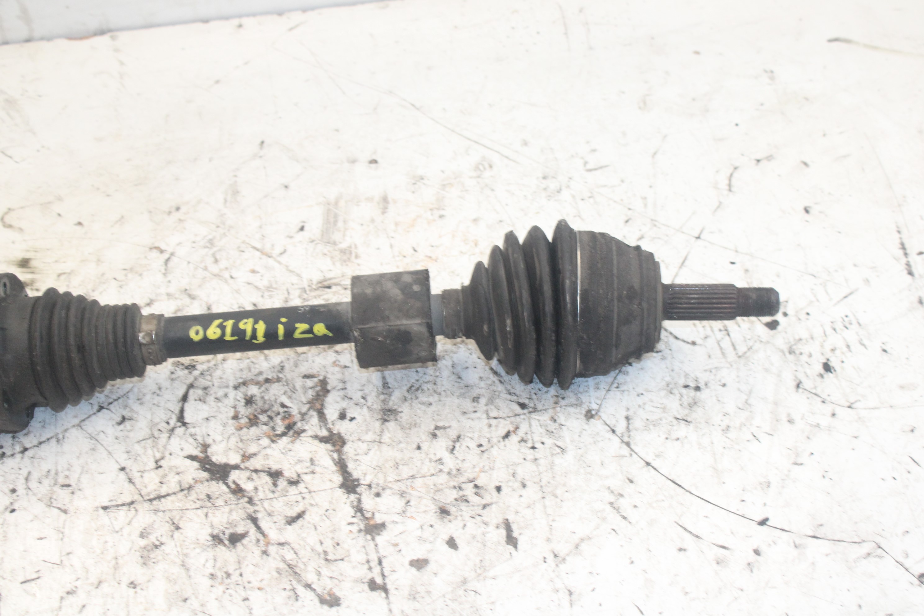 SEAT Cordoba 1 generation (1993-2003) Front Left Driveshaft NOTIENEREFERENCIA 23889421