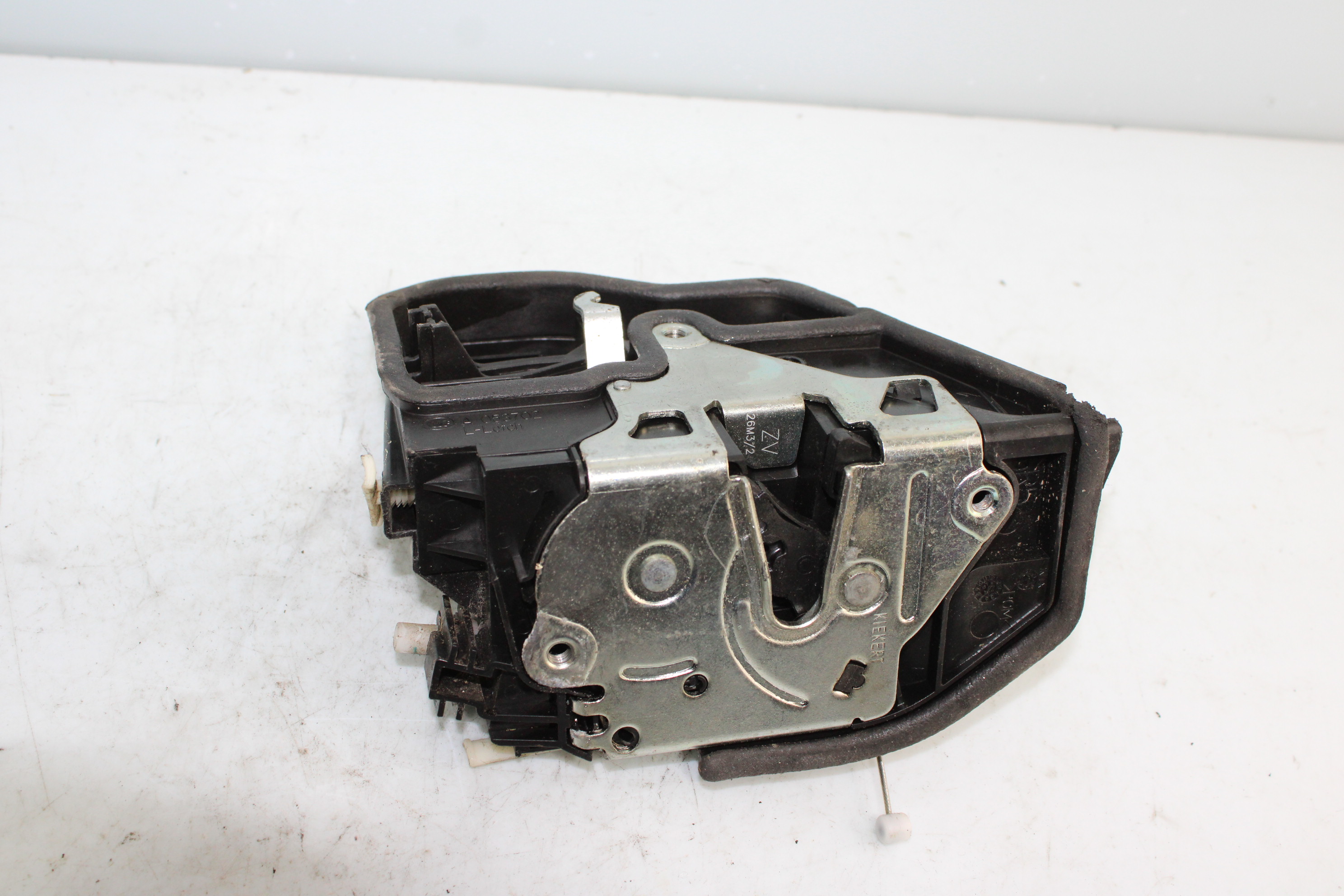 BMW 3 Series F30/F31 (2011-2020) Front Right Door Lock 7229458 25157934