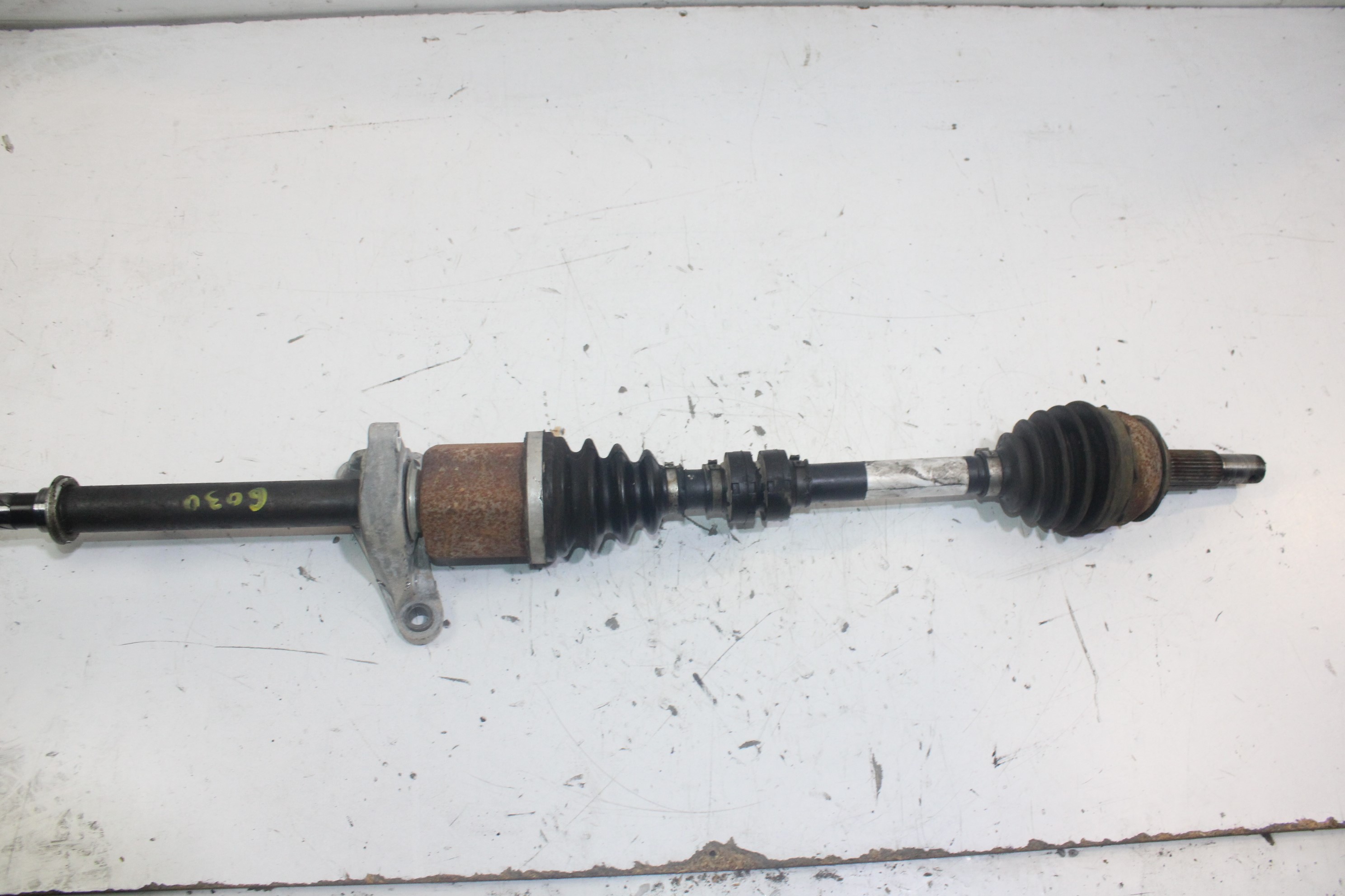 RENAULT Kadjar 1 generation (2015-2024) Front Right Driveshaft NOTIENEREFERENCIA 23889154