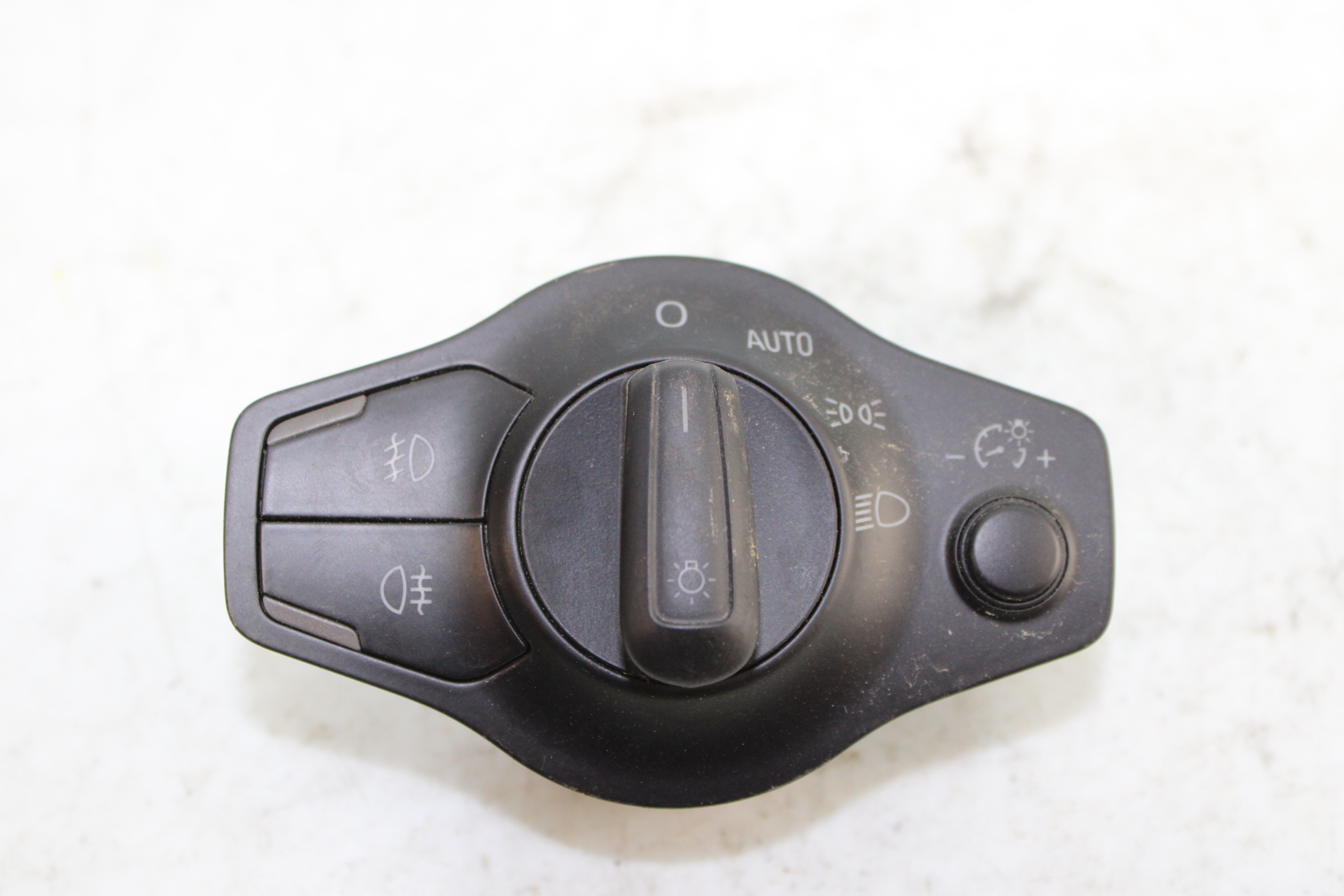 AUDI A5 Sportback 8T (2009-2011) Headlight Switch Control Unit 8K0941531C 25191111