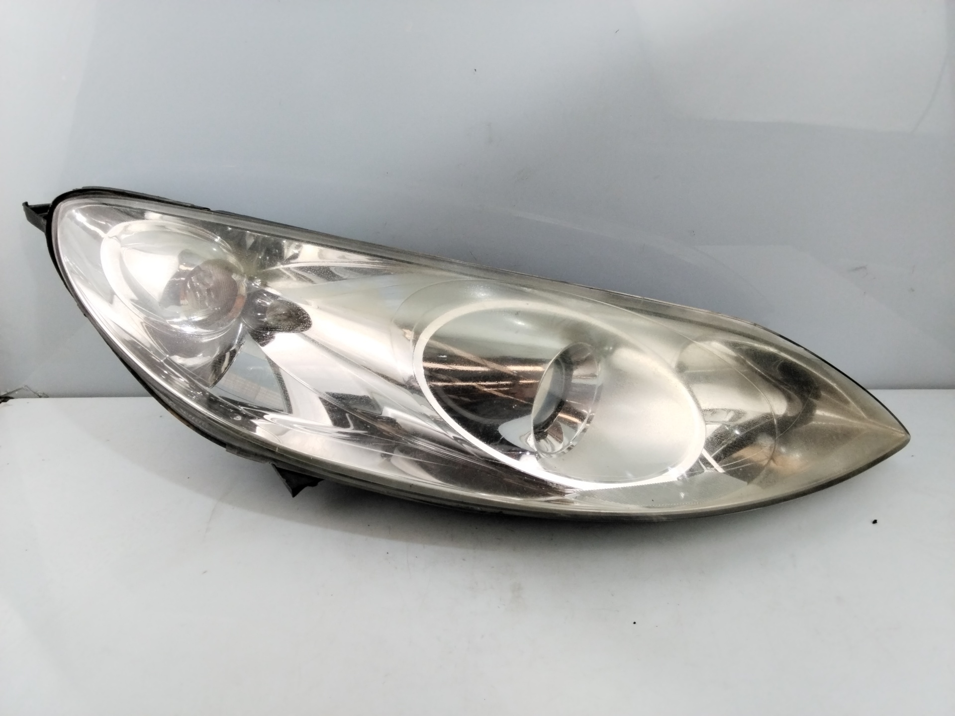 PEUGEOT 407 1 generation (2004-2010) Front Right Headlight 9660236480 25772467