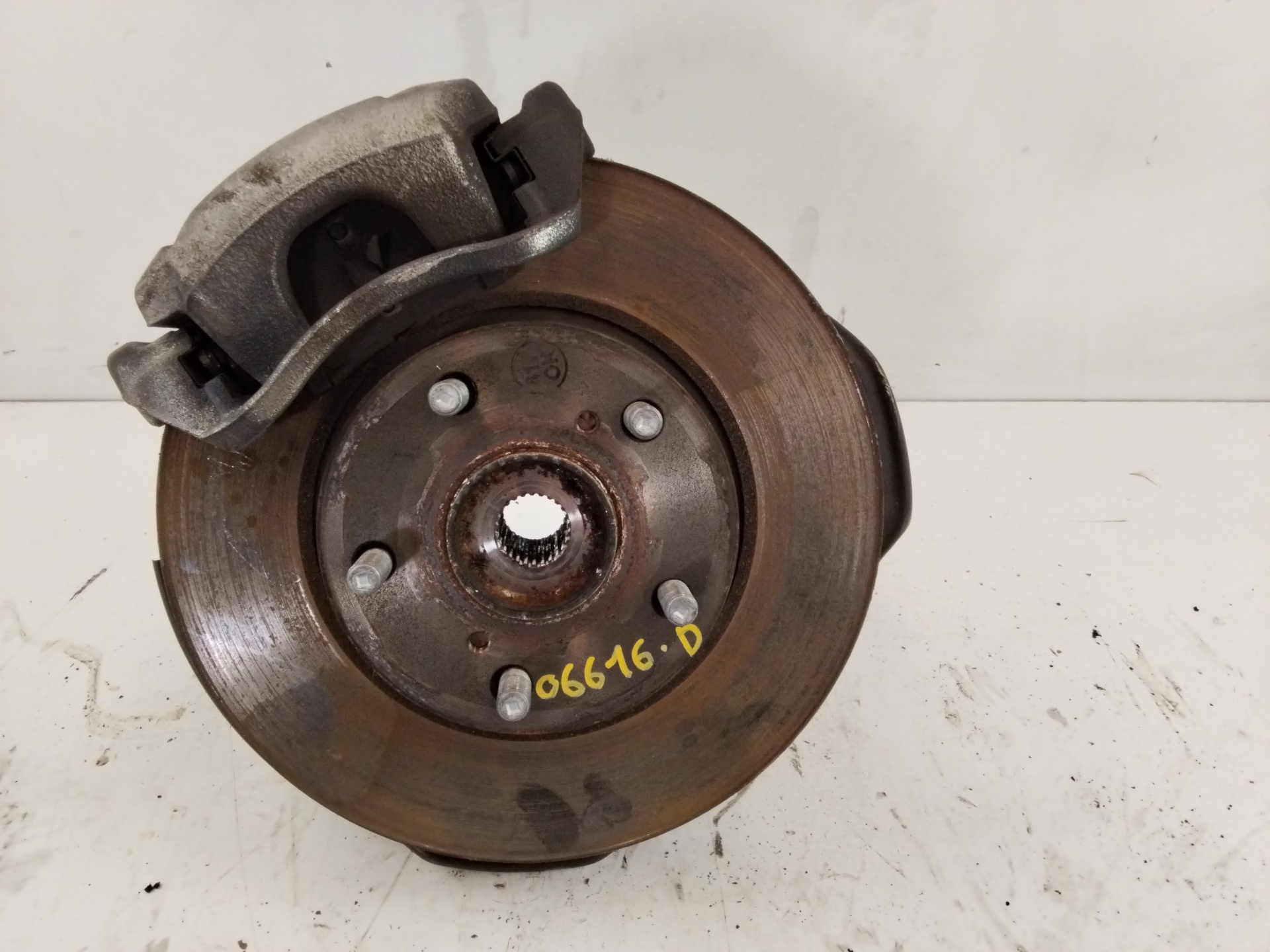 TOYOTA Auris 1 generation (2006-2012) Front Right Wheel Hub NOTIENEREFERENCIA 26032709