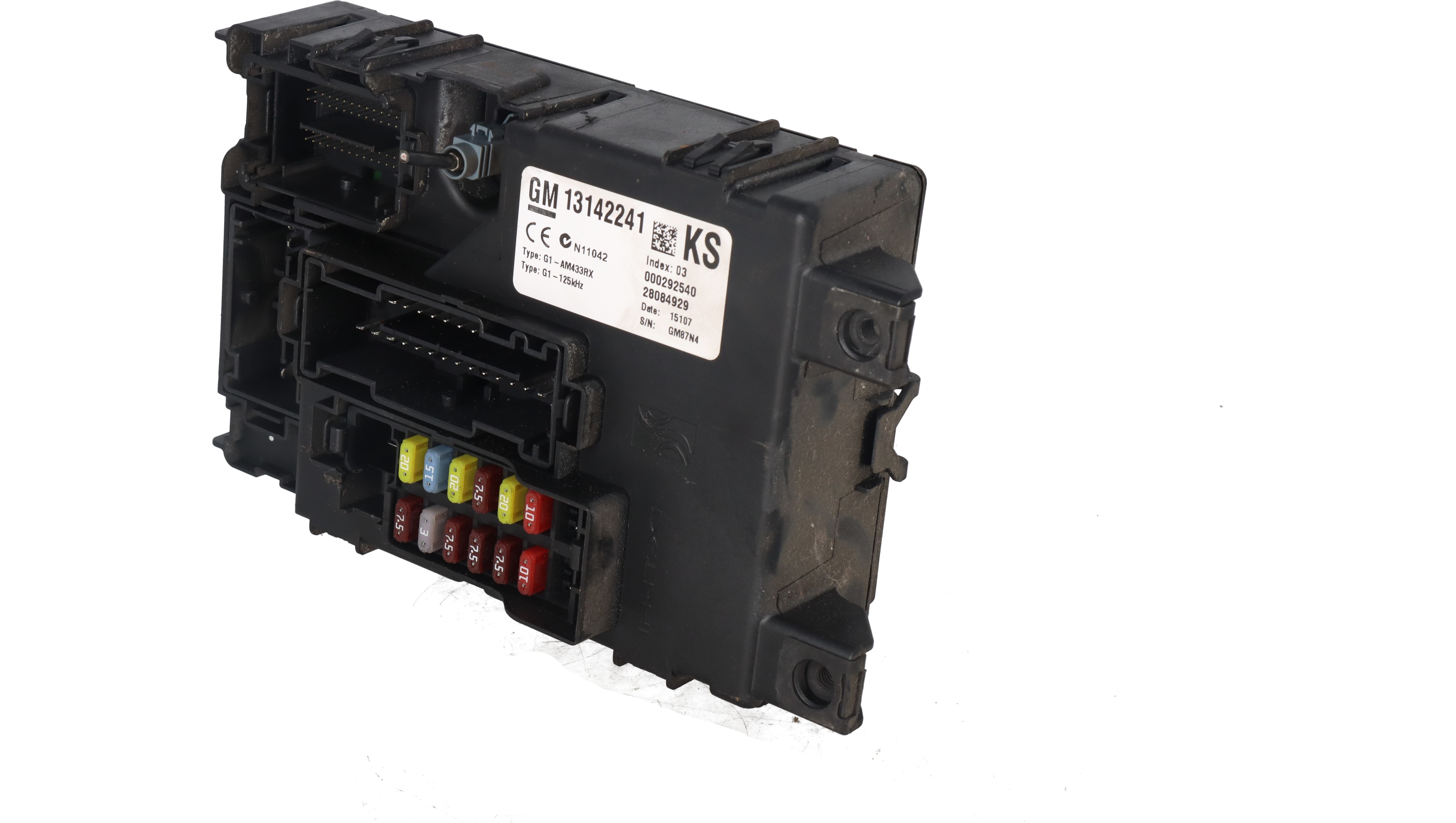 Caja de relés / fusibles Z13DTJ,A13DTC,Z13DTH 13142241 de Opel Corsa d (s07) 2011-2014