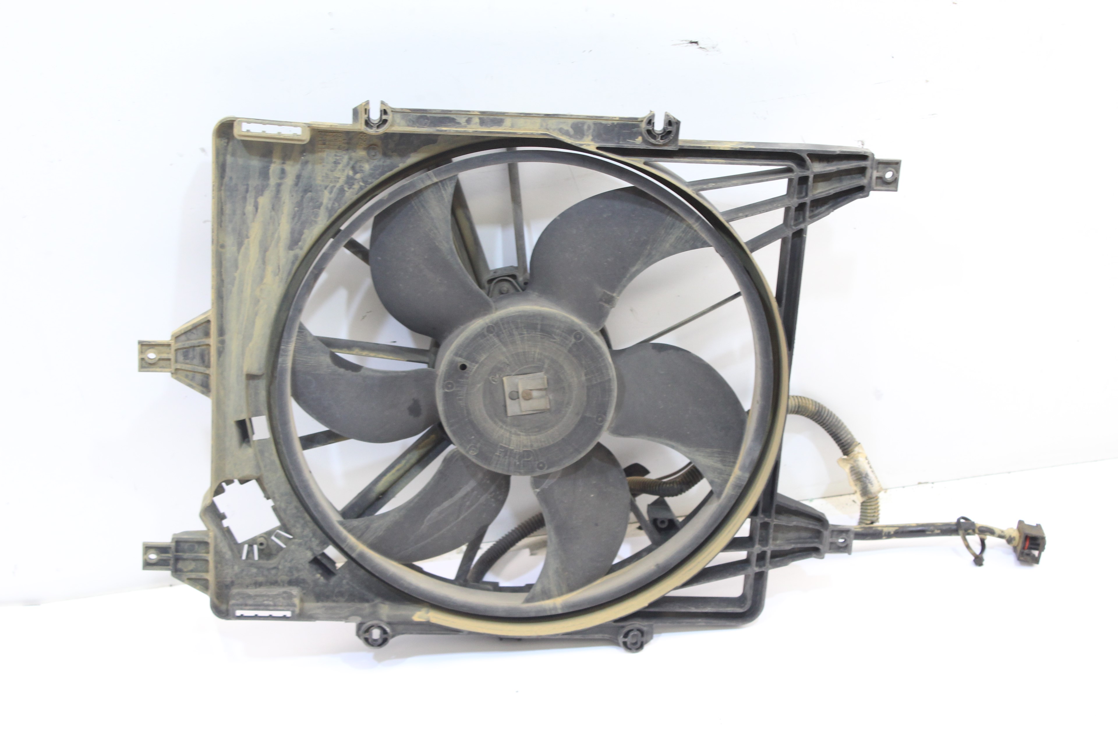 RENAULT Kangoo 1 generation (1998-2009) Diffuser Fan 8200103801 23769305