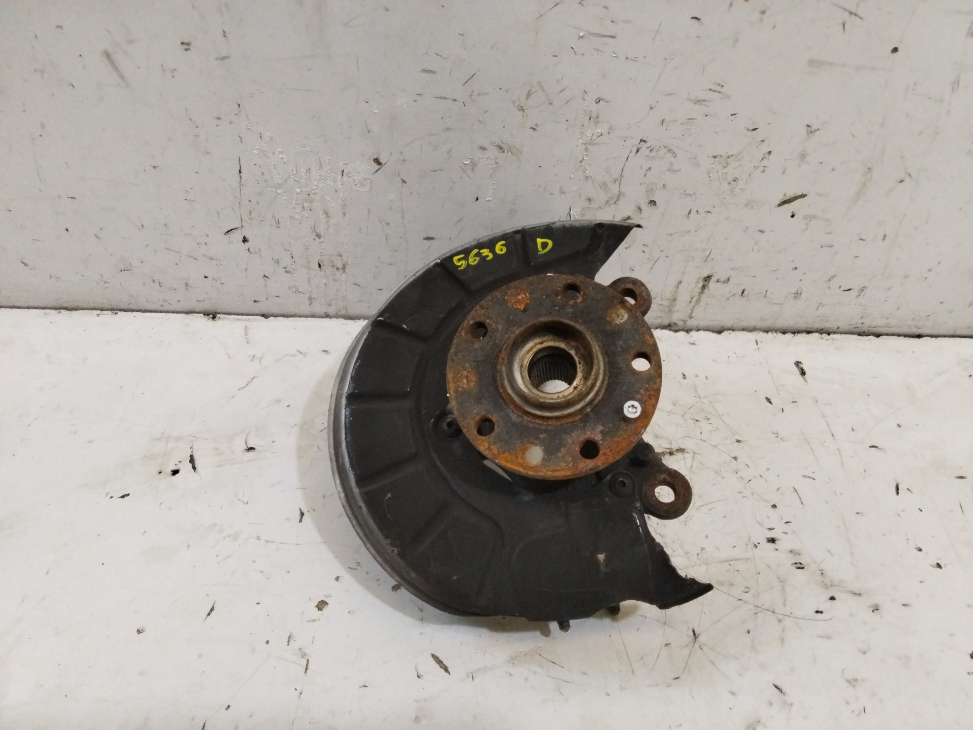 AUDI A3 8P (2003-2013) Front Right Wheel Hub NOREF 25265394