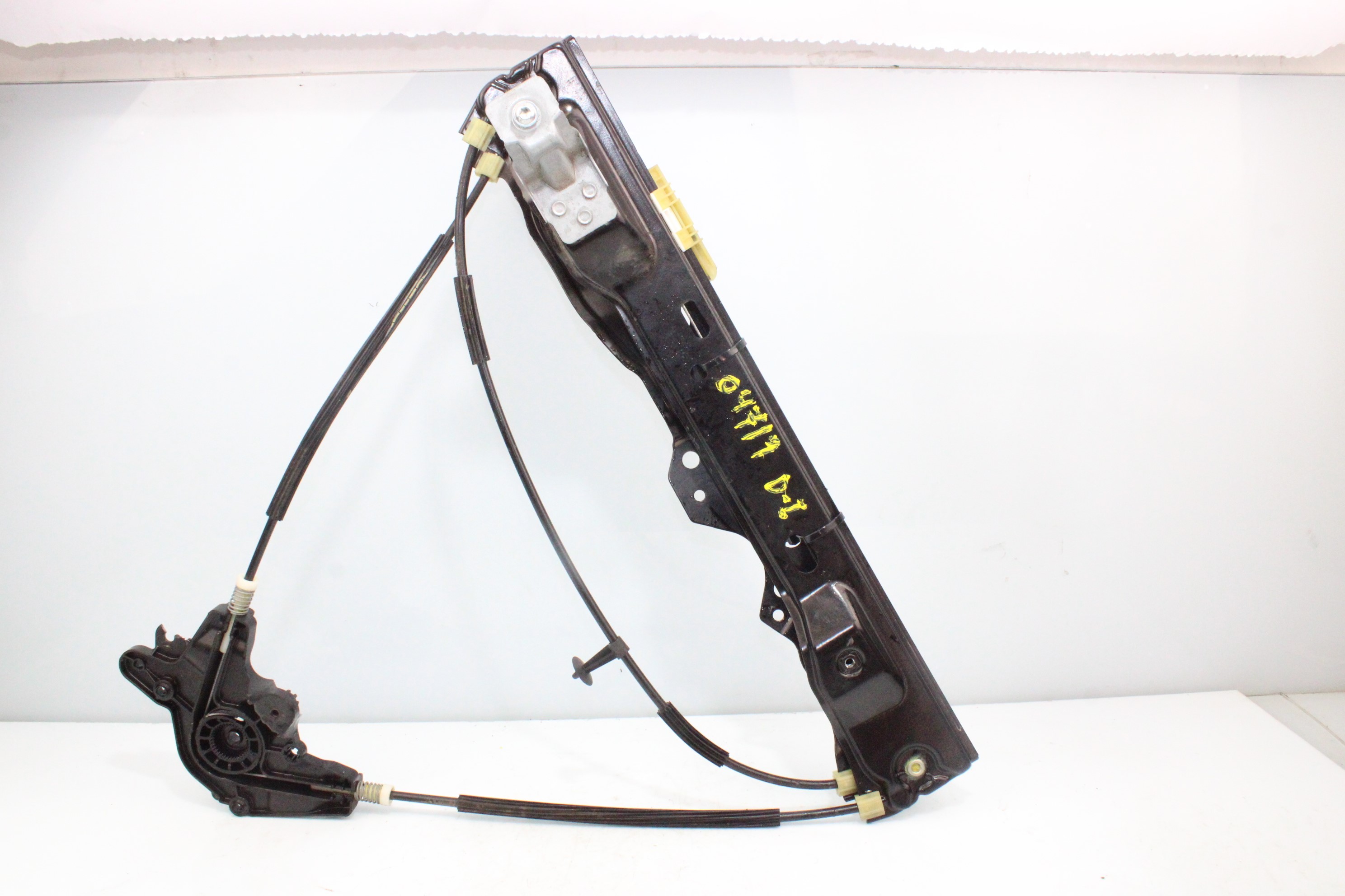 TOYOTA Avensis 2 generation (2002-2009) Front Left Door Window Regulator BM51A23201 23769667