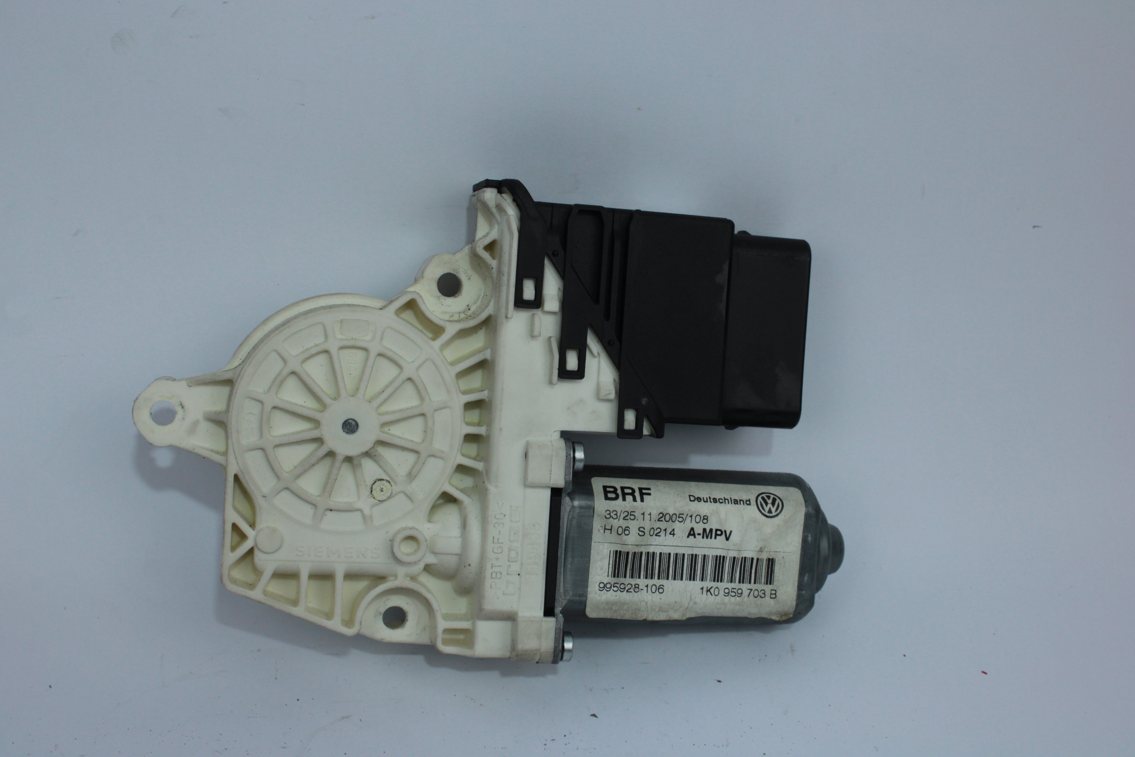 VOLKSWAGEN Touran 1 generation (2003-2015) Rear Left Door Window Control Motor 1K0959703B 19323177