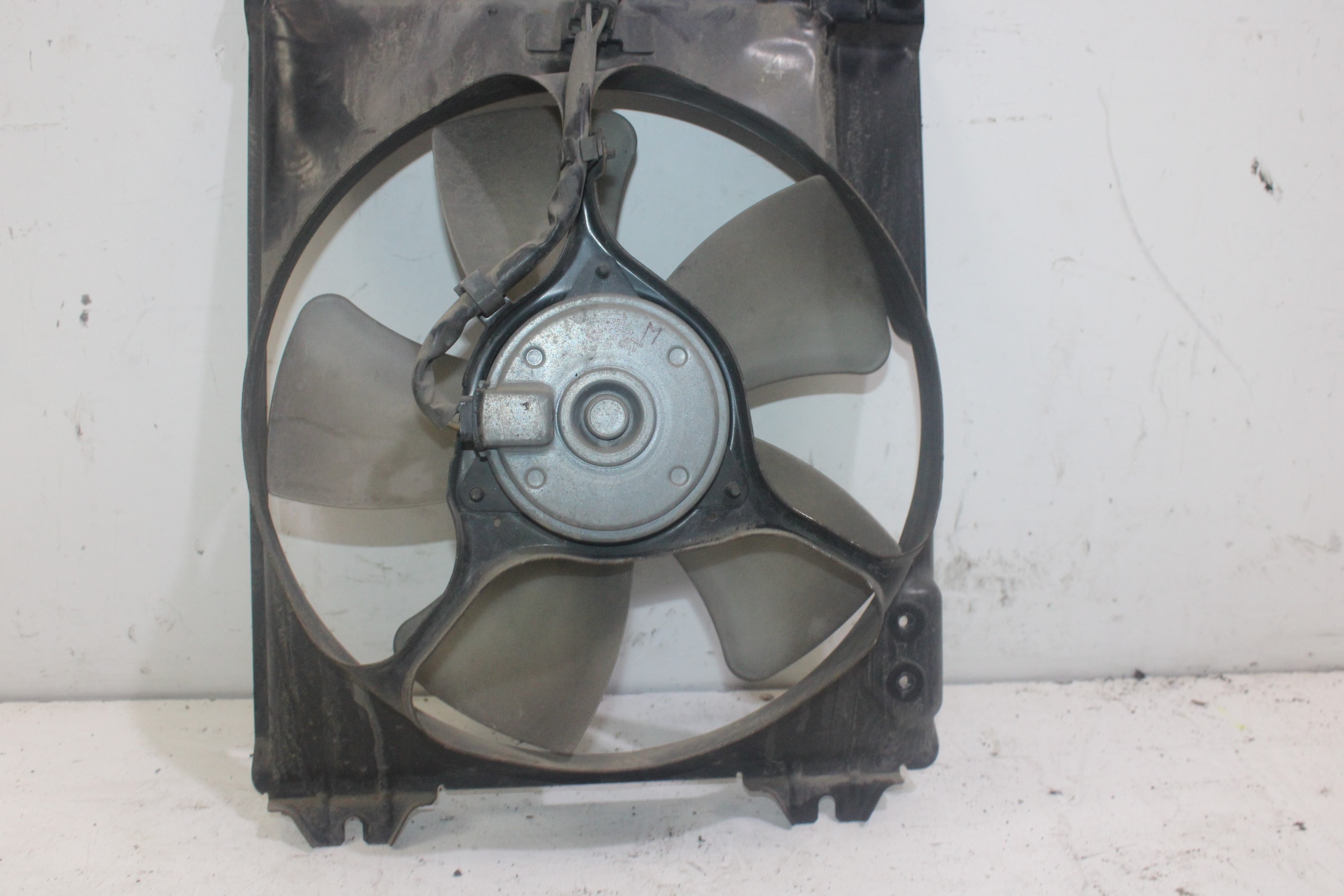 FIAT Sedici 1 generation (2005-2012) Porlasztóventilátor 1680009750 26031139