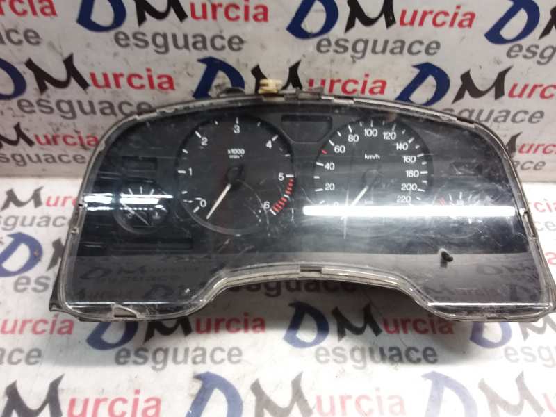 OPEL Corsa B (1993-2000) Instrumentu panelis/spidometrs 09228757ej 19004440