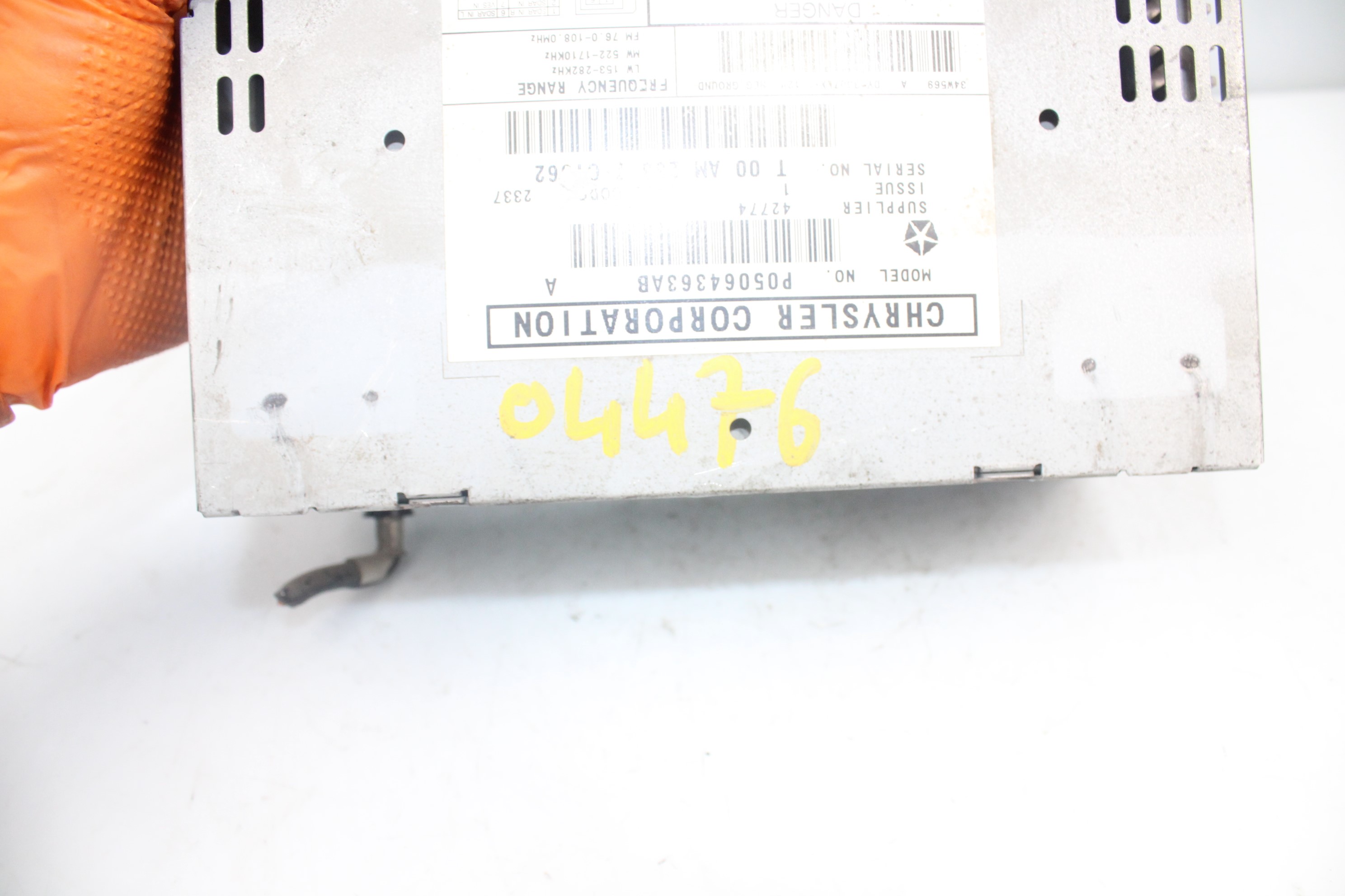 DODGE Caliber 1 generation (2006-2013) Автомагнитола без навигации P05064363AB 24065404