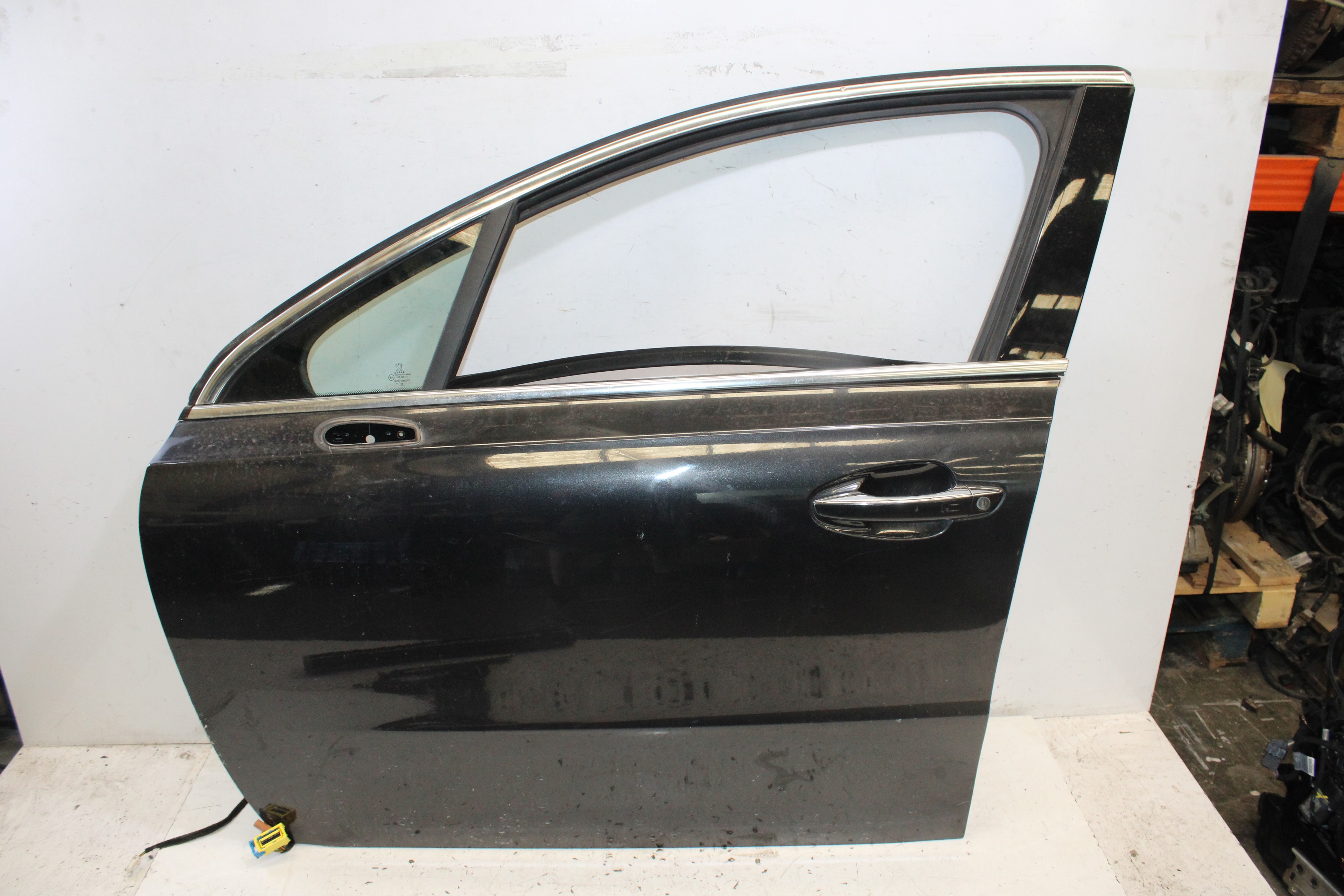 PEUGEOT 508 1 generation (2010-2020) Front Left Door NOREF 26032304