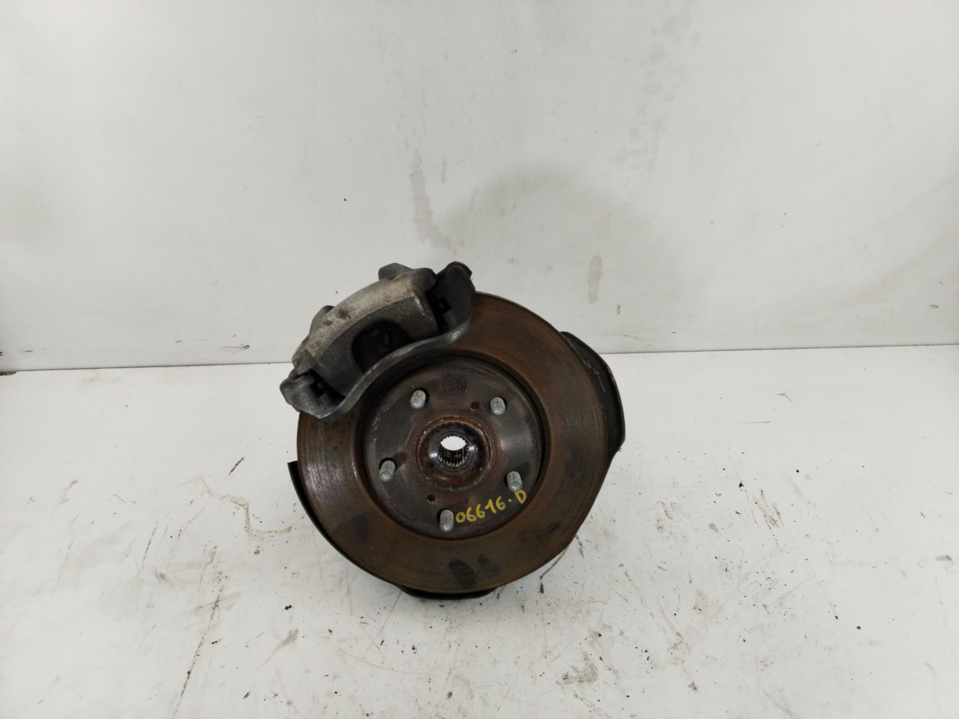 TOYOTA Auris 1 generation (2006-2012) Front Right Wheel Hub NOTIENEREFERENCIA 26032709