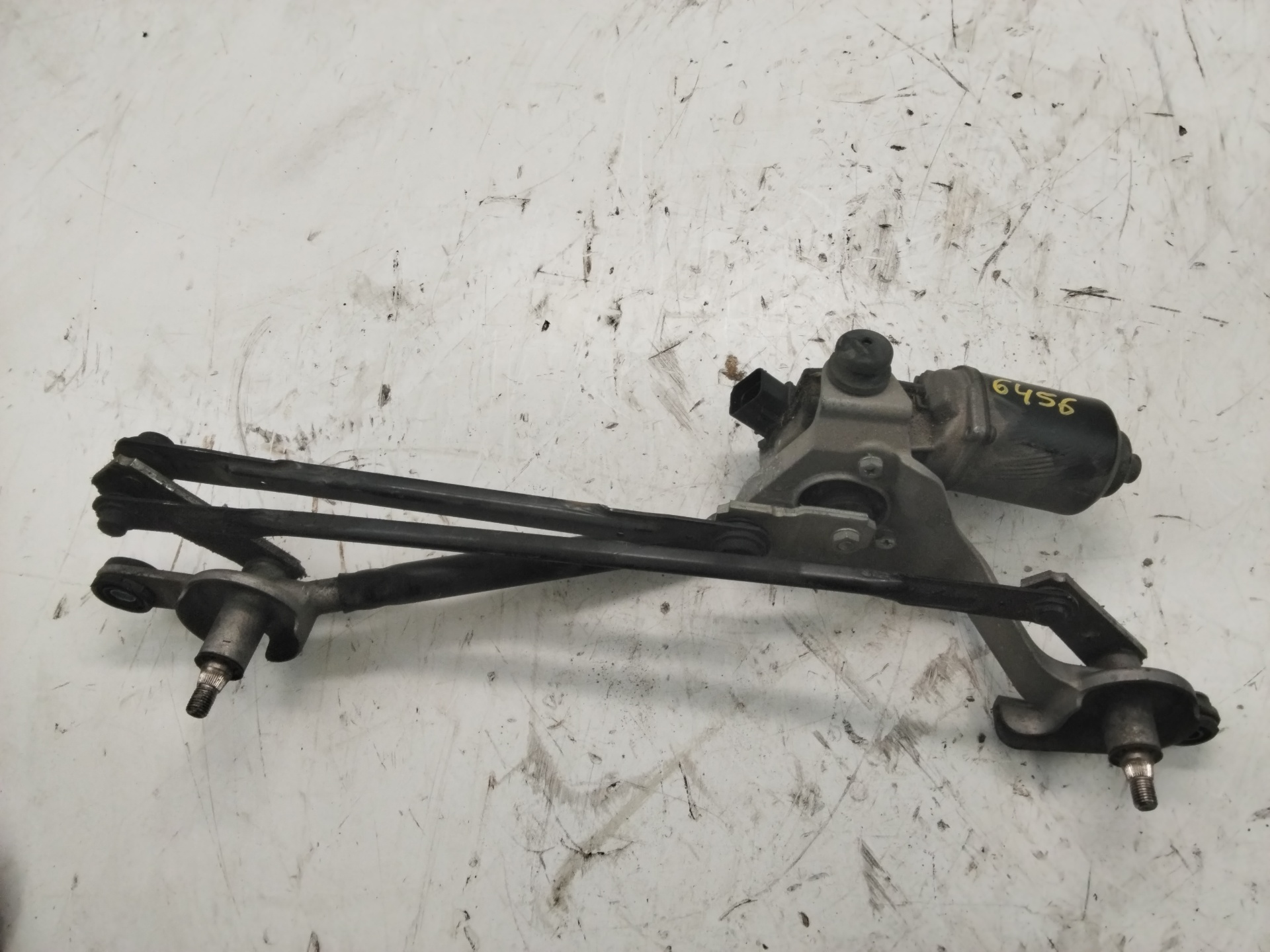 HYUNDAI i40 VF (1 generation) (2011-2020) Front Windshield Wiper Mechanism 981103Z000 25191375