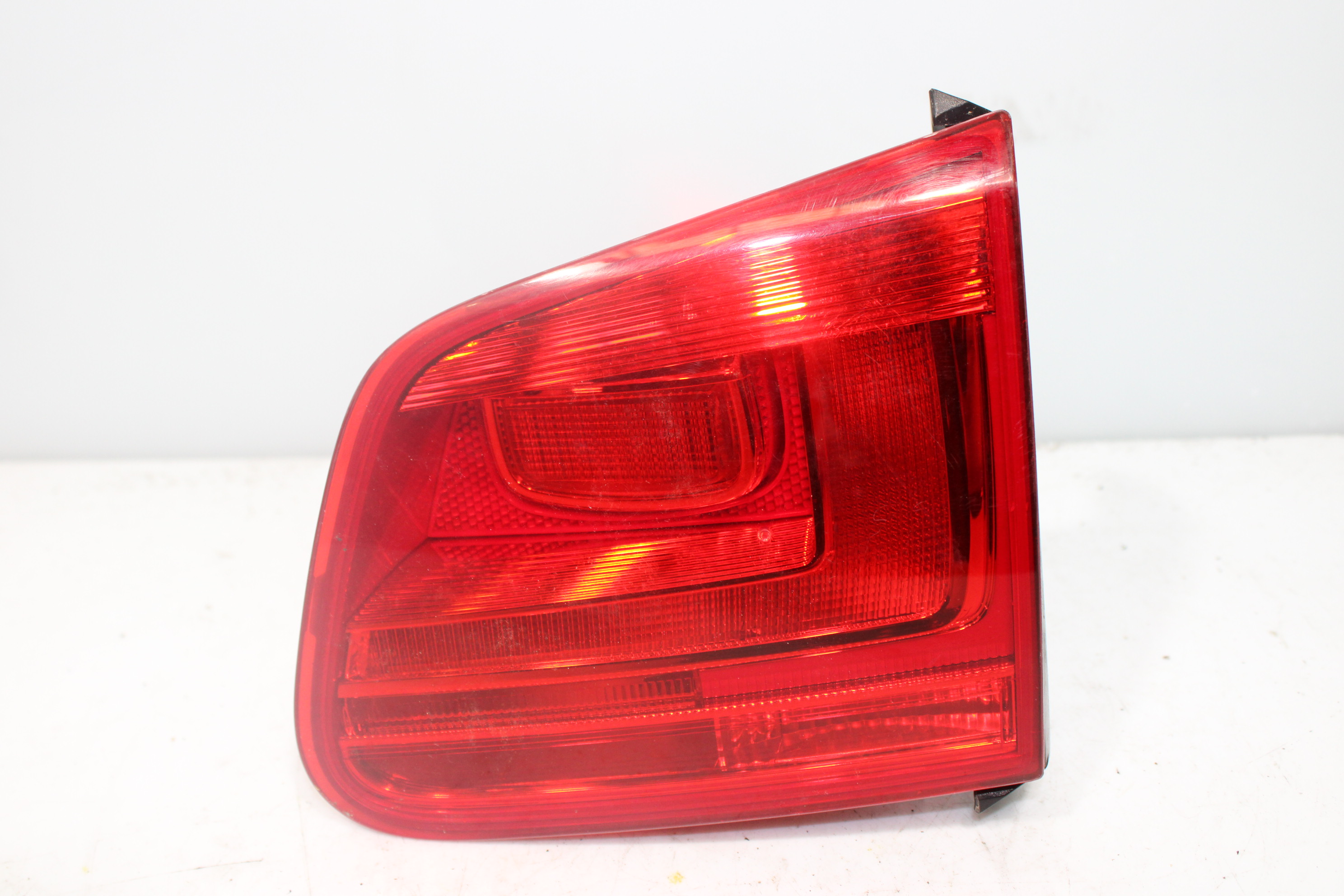 VOLKSWAGEN Tiguan 1 generation (2007-2017) Rear Right Taillight Lamp 178957R 24064979