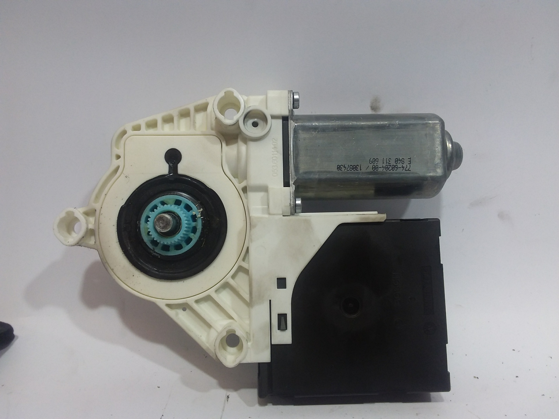 SEAT Leon 2 generation (2005-2012) Front Left Door Window Regulator Motor 1P0837401E 19290004