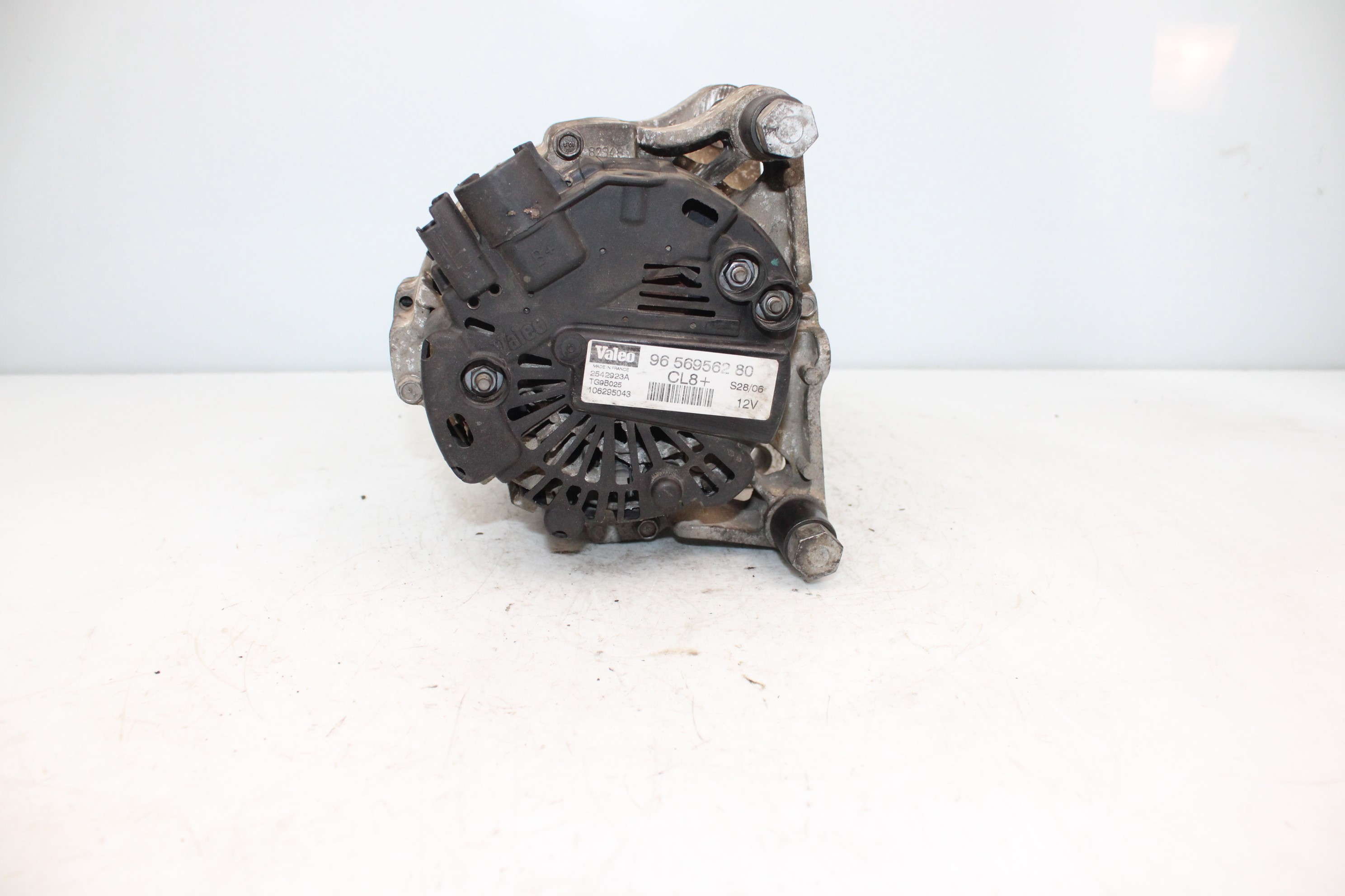 PEUGEOT 307 1 generation (2001-2008) Alternator 9656956280 25179103