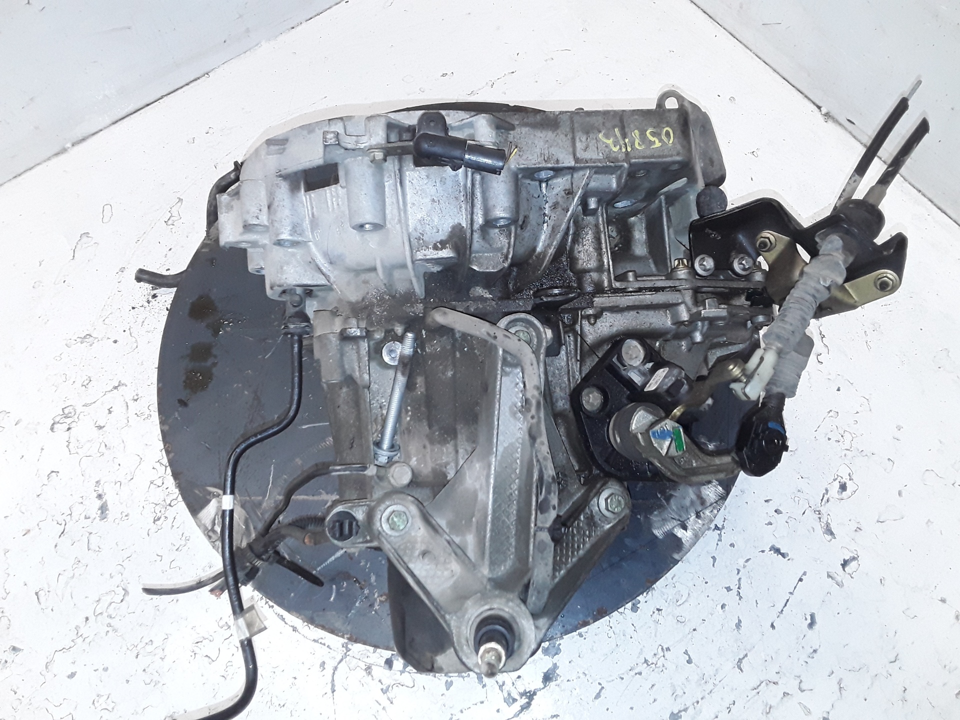 NISSAN Almera N16 (2000-2006) Gearbox JR5106 23643068