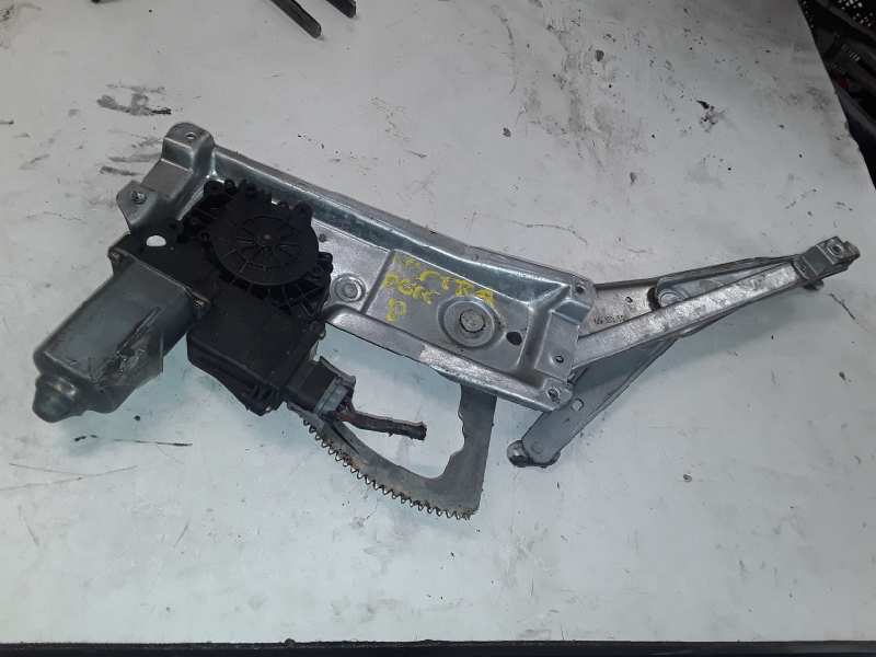 OPEL Vectra B (1995-1999) Ridicător de geam ușă dreapta față 09153596 18928249