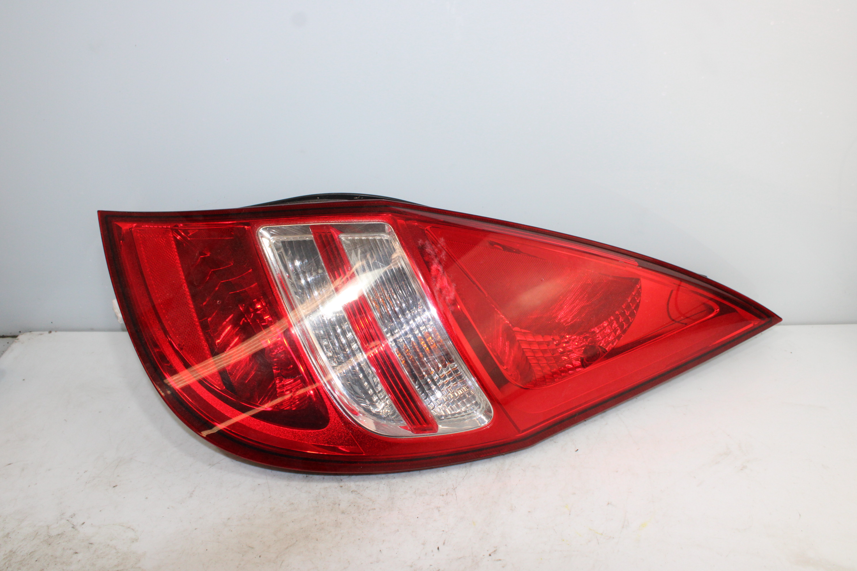 HYUNDAI i30 FD (1 generation) (2007-2012) Rear Right Taillight Lamp 924022R0 25191387