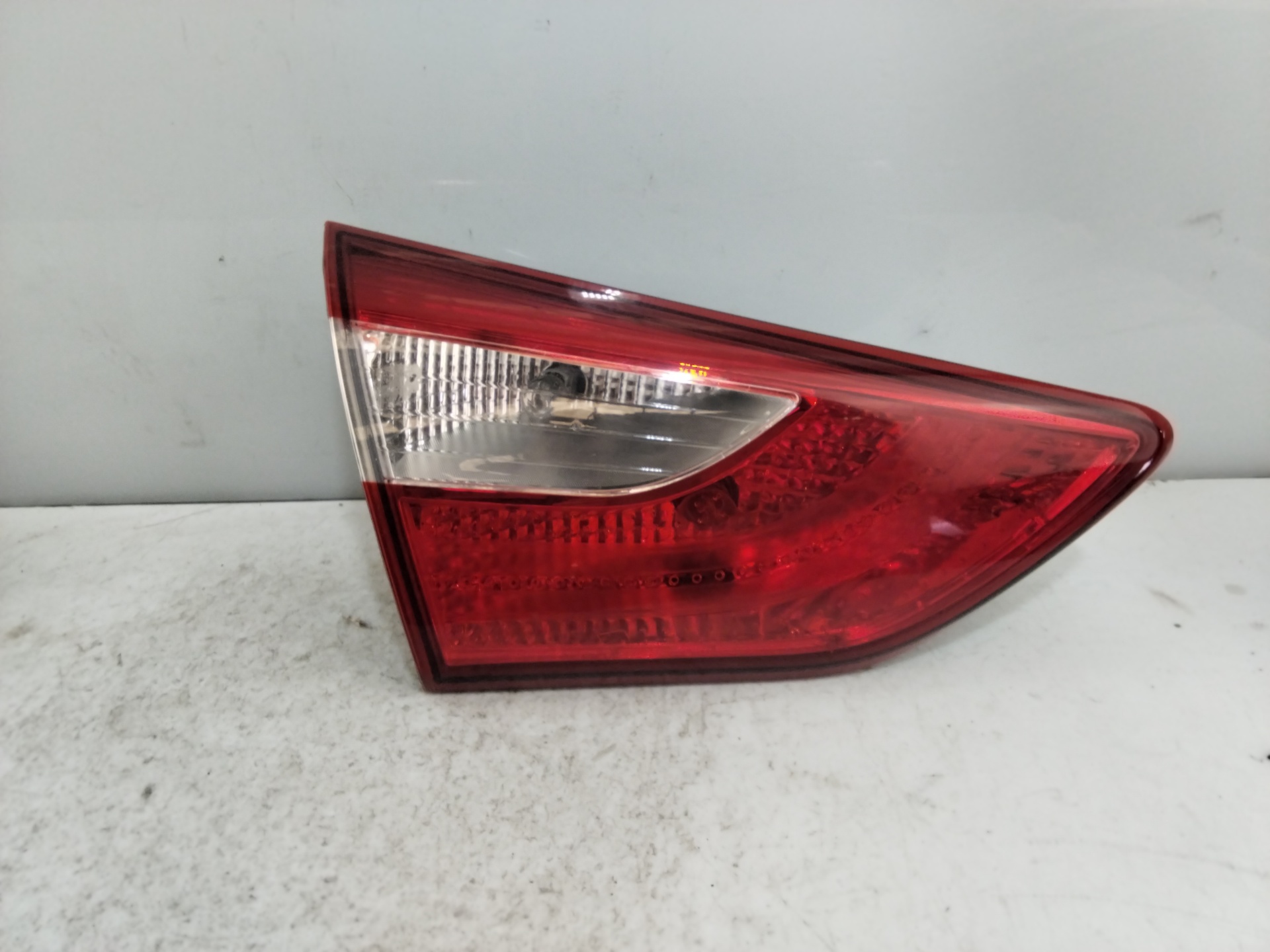 HYUNDAI i30 GD (2 generation) (2012-2017) Rear Left Taillight 92403A50DOT. 25618137