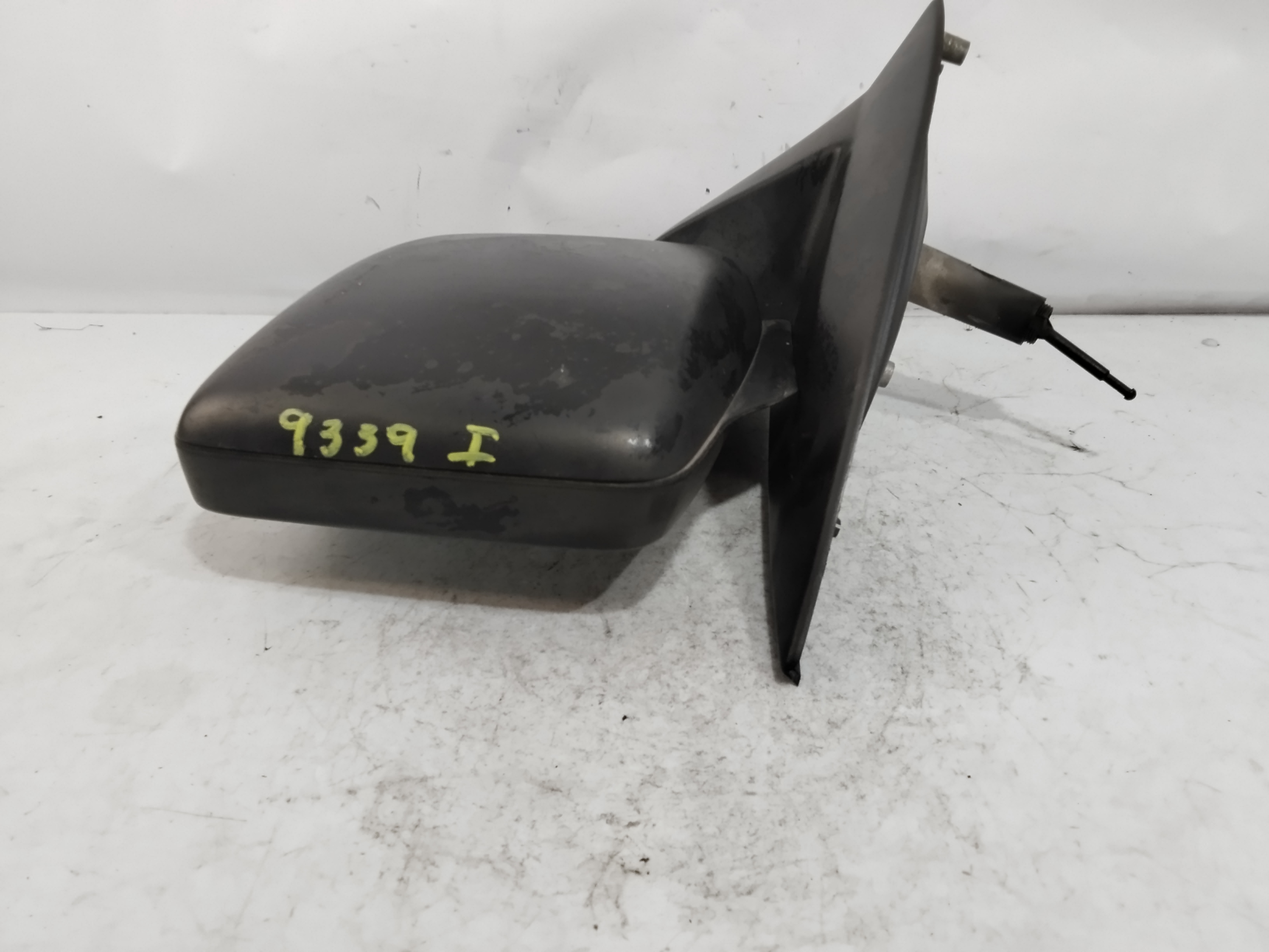Retrovisor izquierdo Y17DT 24400680 de Opel Combo 2003-2004 - pieza usada