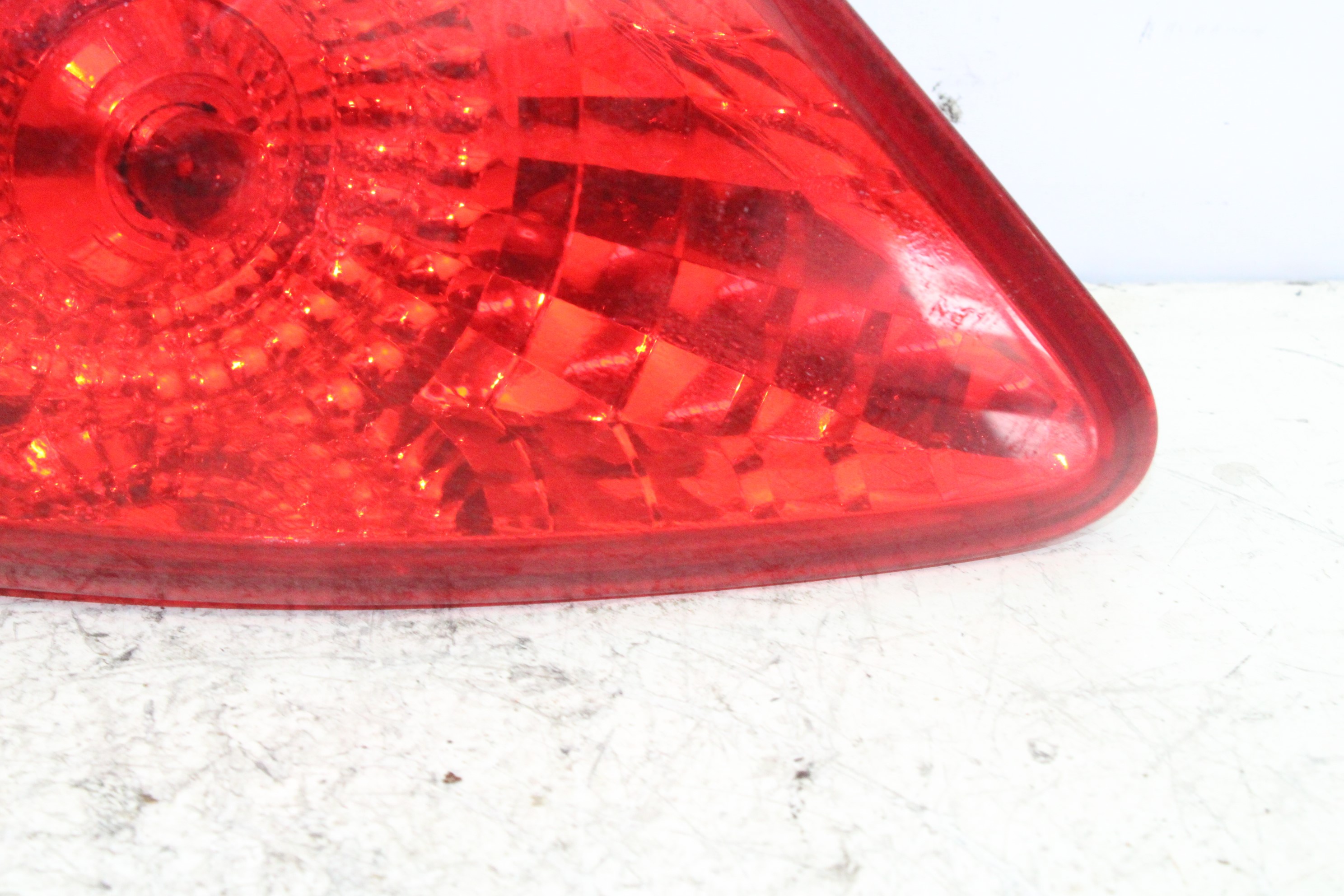 PEUGEOT 3008 1 generation (2010-2016) Rear Left Taillight 9683460980 25112977