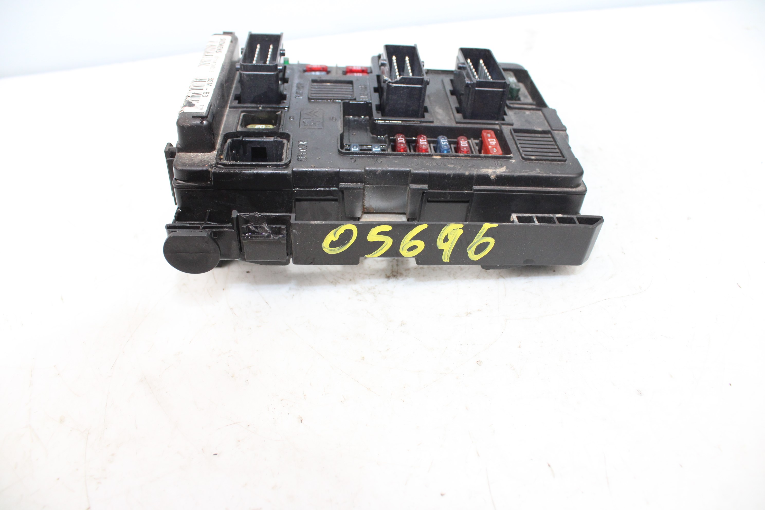 CITROËN C5 1 generation (2001-2008) Säkringsbox 9643498880 24049362