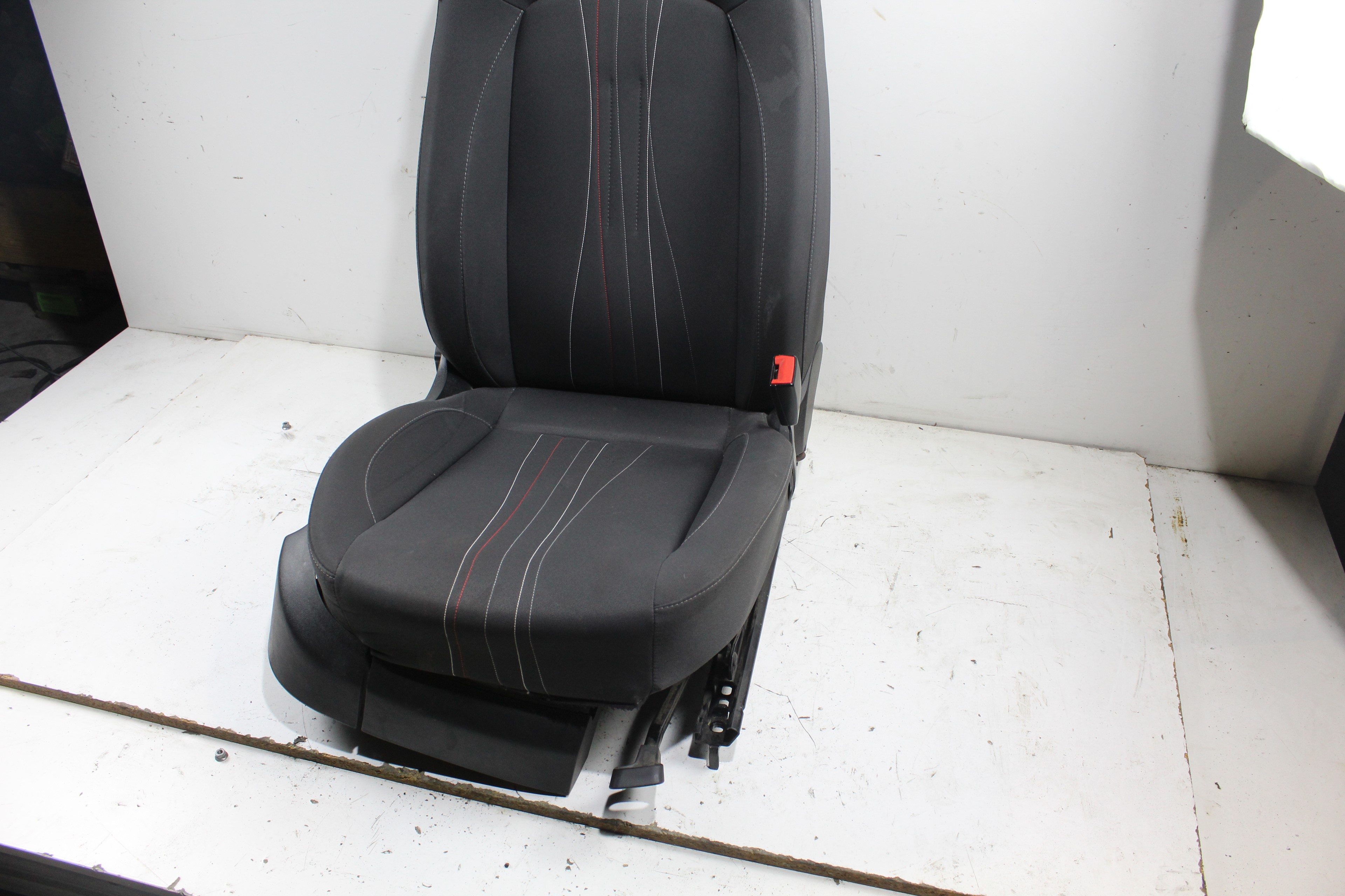 SEAT Altea 1 generation (2004-2013) Front Right Seat NOTIENEREFERENCIA 25181064