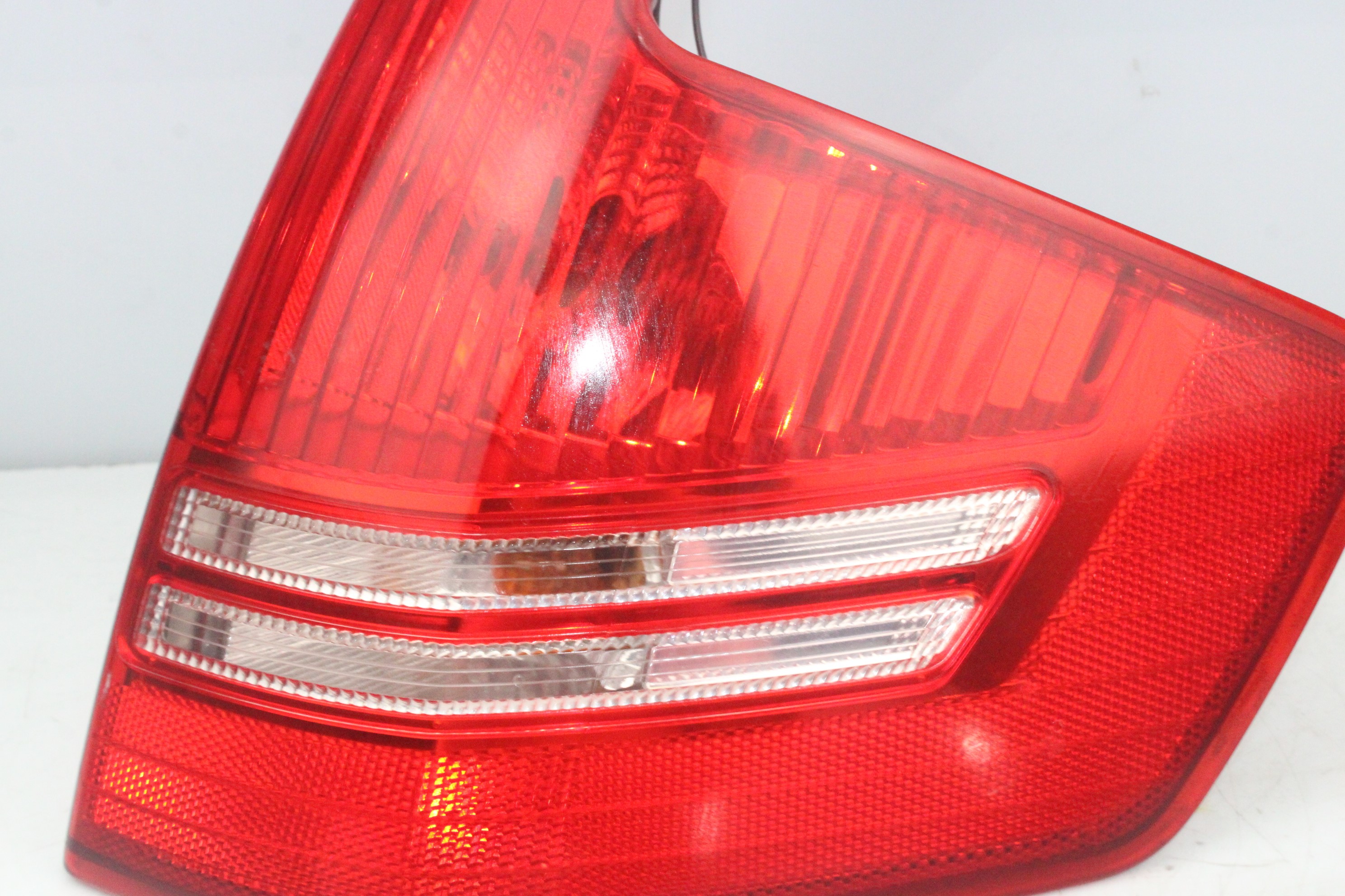 CITROËN C4 1 generation (2004-2011) Rear Right Taillight Lamp 965586398001 25178776