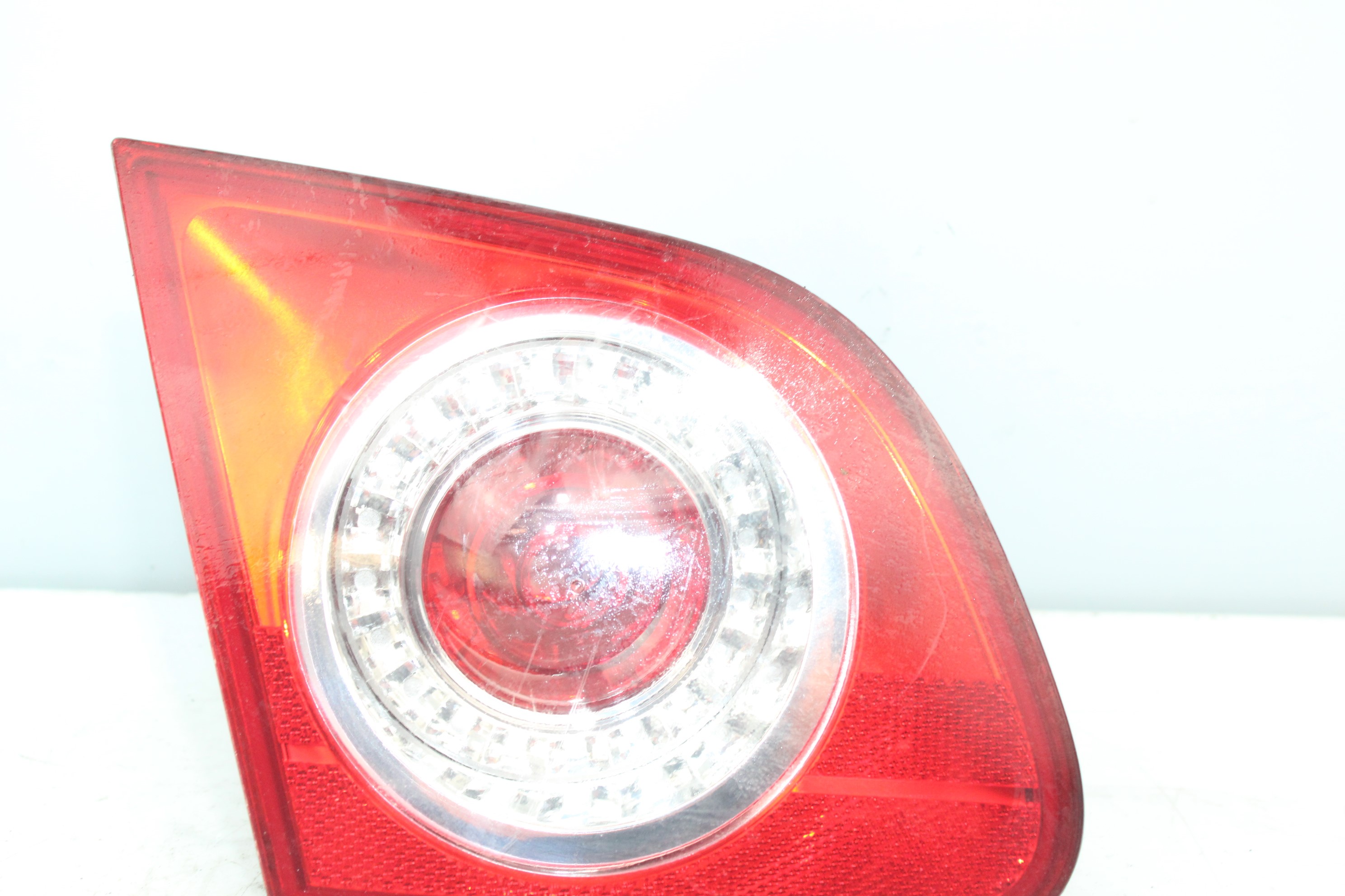 VOLKSWAGEN Passat B6 (2005-2010) Rear Left Taillight 5G0945094AE 23779057