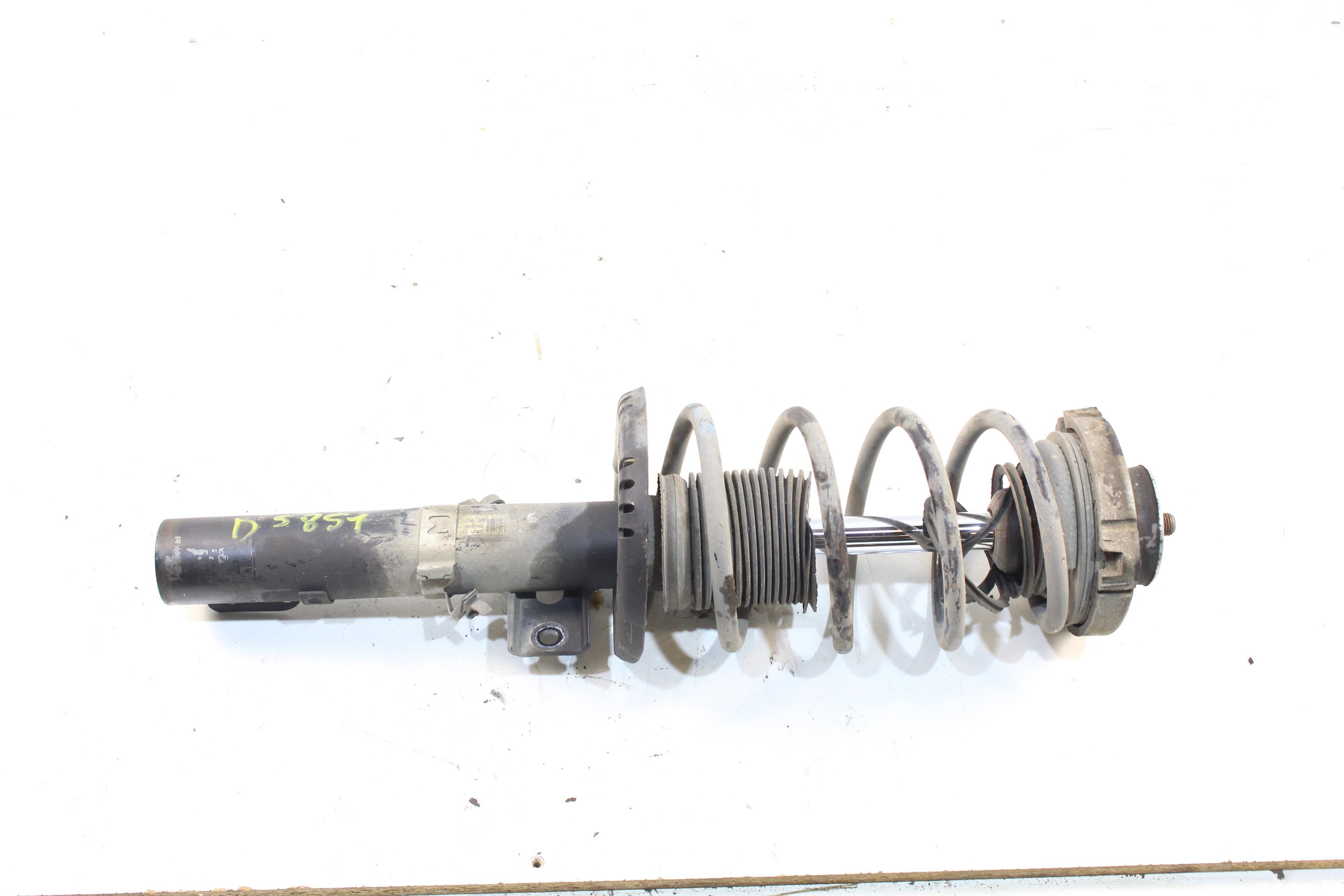 SEAT Ibiza 3 generation (2002-2008) Front Right Shock Absorber SINREF 25180075