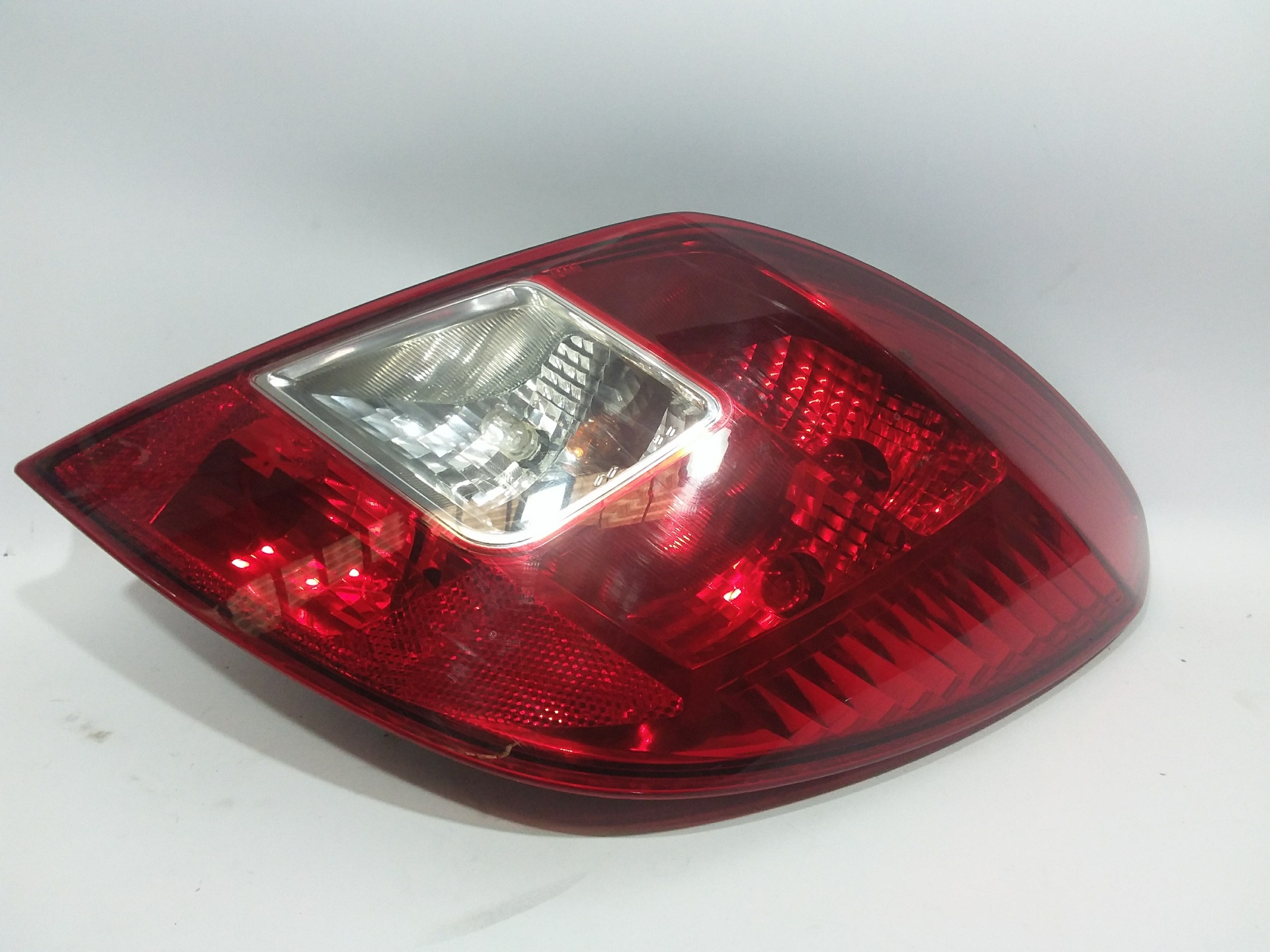 OPEL Corsa D (2006-2020) Rear Right Taillight Lamp 13269051 23669547
