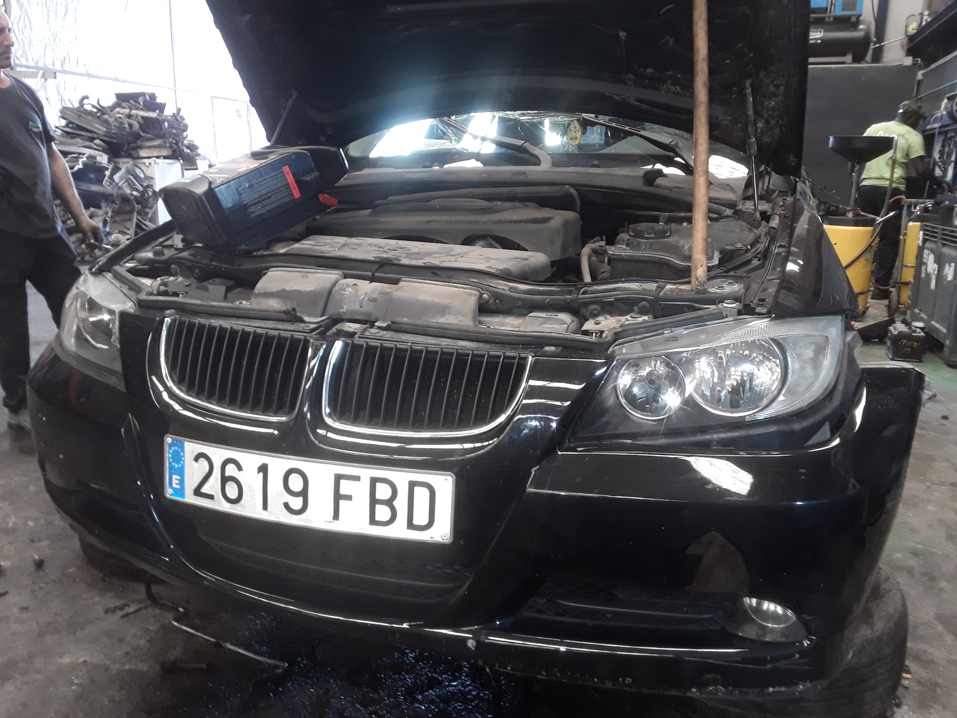 BMW 3 Series E90/E91/E92/E93 (2004-2013) Startovací motor 0001115046 23718485