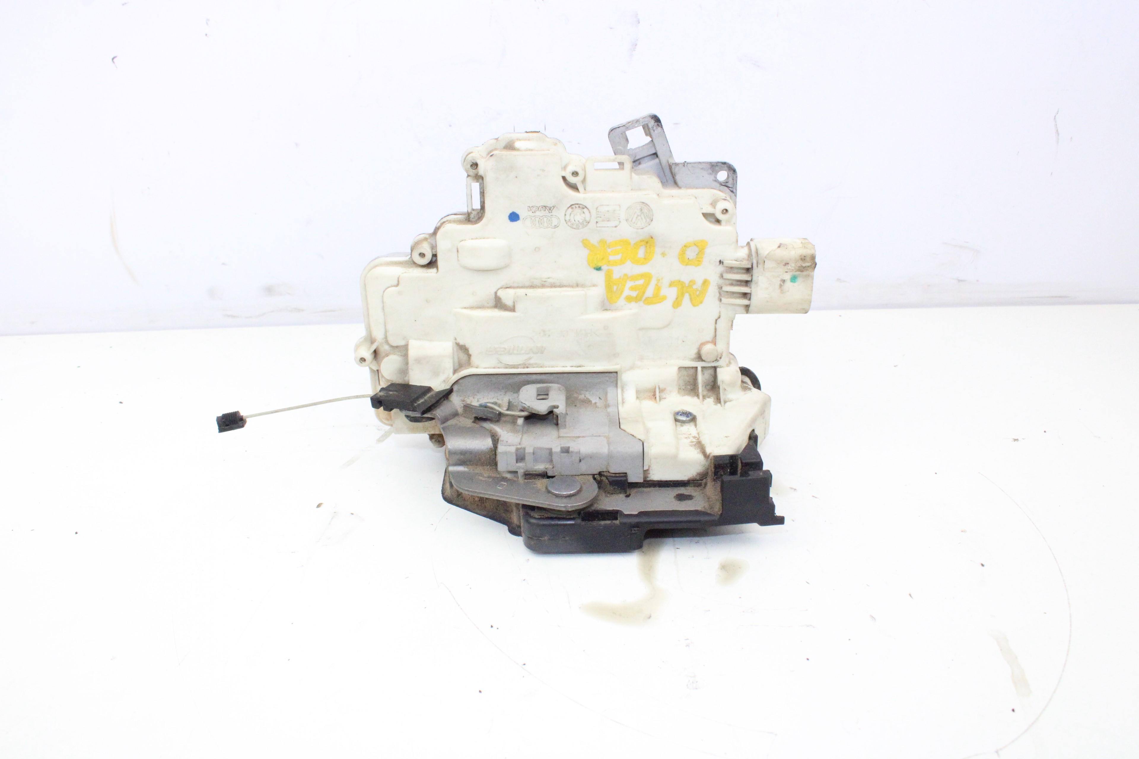 SEAT Toledo 3 generation (2004-2010) Замок двери передний правый 19362333