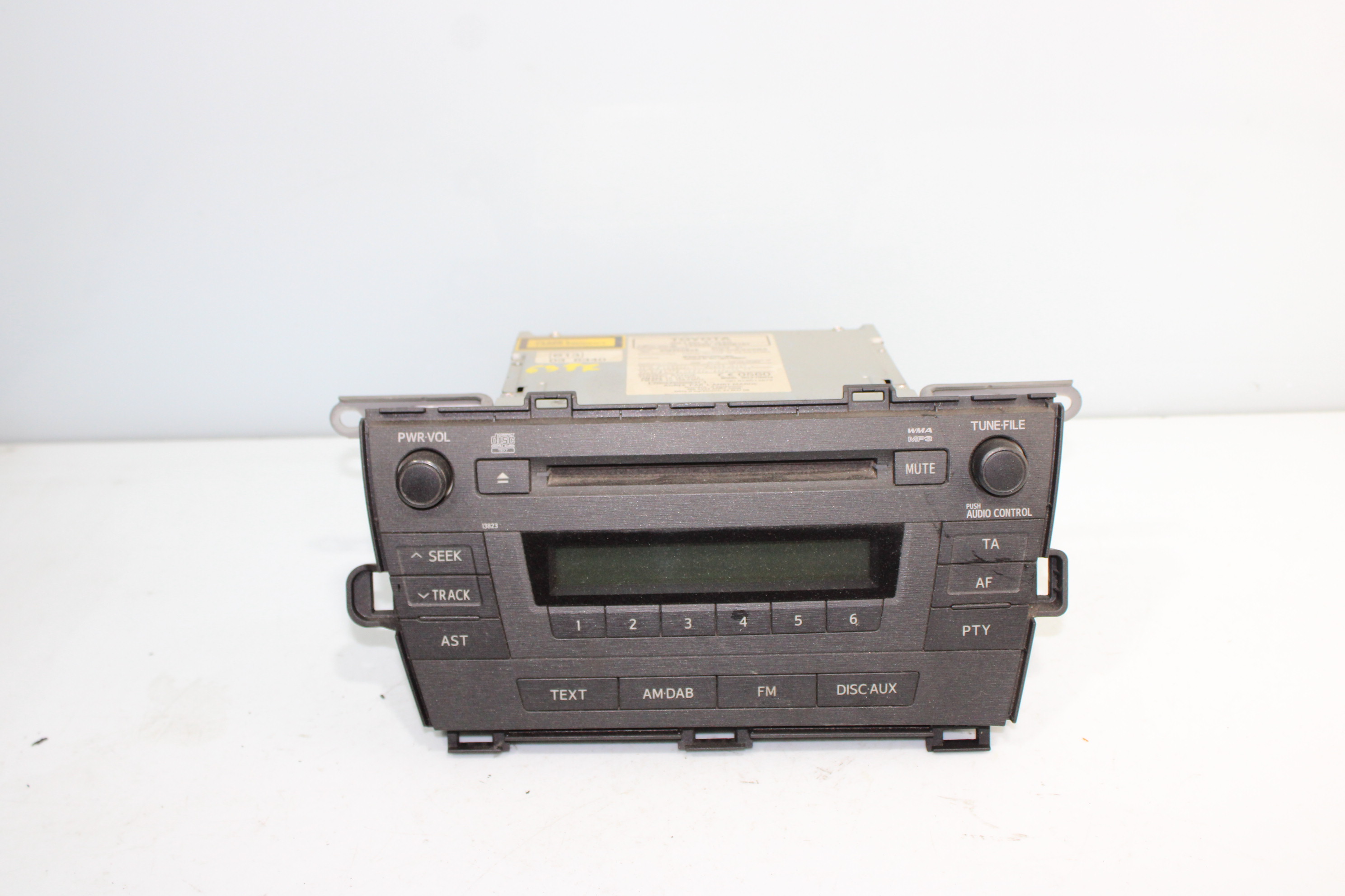 TOYOTA Prius 3 generation (XW30) (2009-2015) Music Player Without GPS 8612047340 25190715