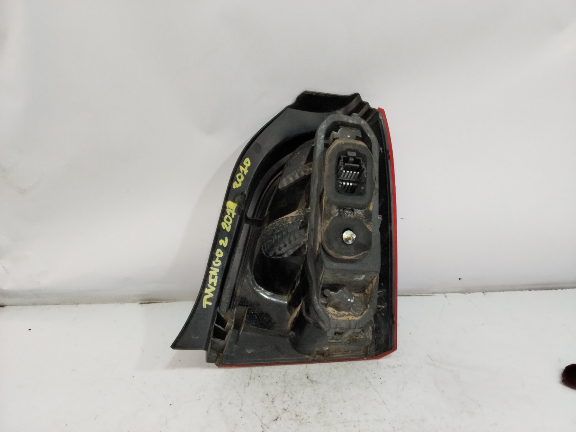 Pisca tras esquerdo 8200387888 de Renault Twingo 2007-2008