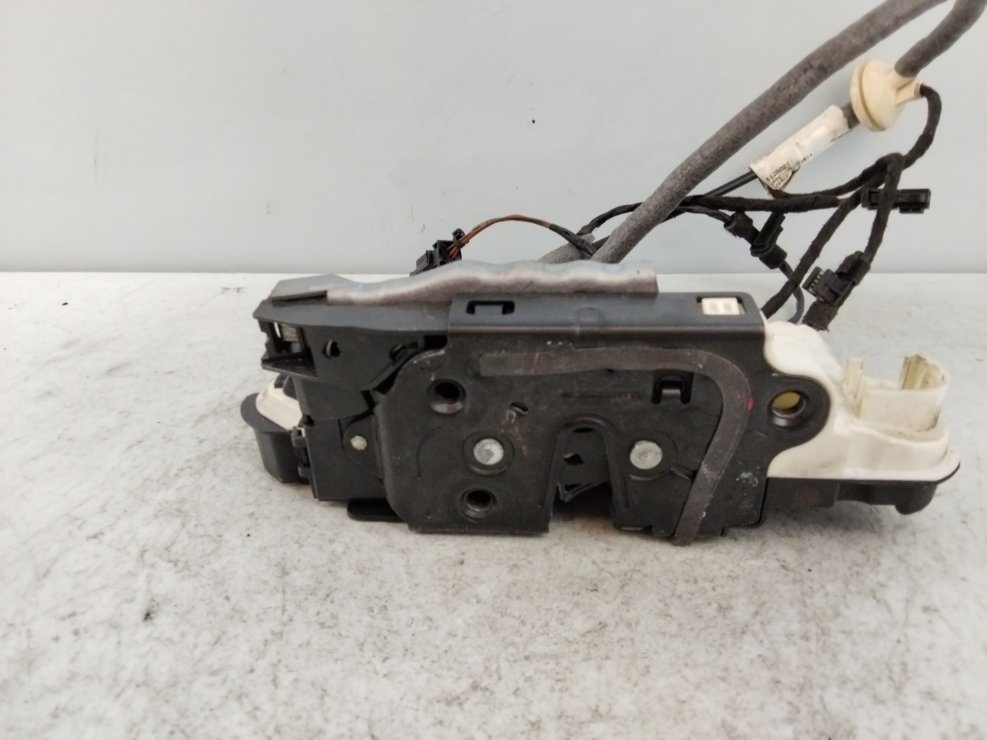 VOLKSWAGEN Golf 7 generation (2012-2024) Front Left Door Lock 5K18370150 25772508