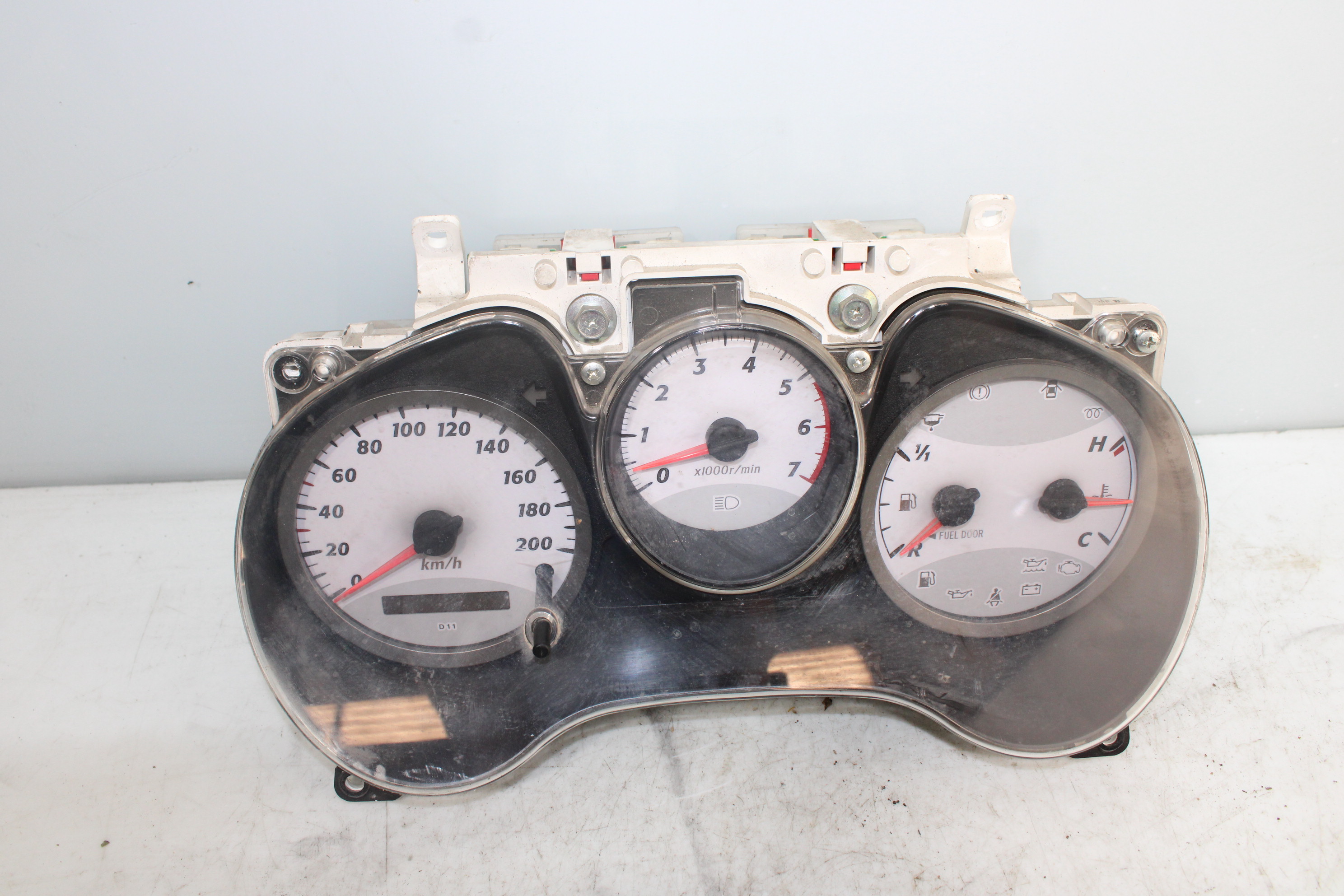 TOYOTA RAV4 2 generation (XA20) (2000-2006) Speedometer 8380042A60 25113039