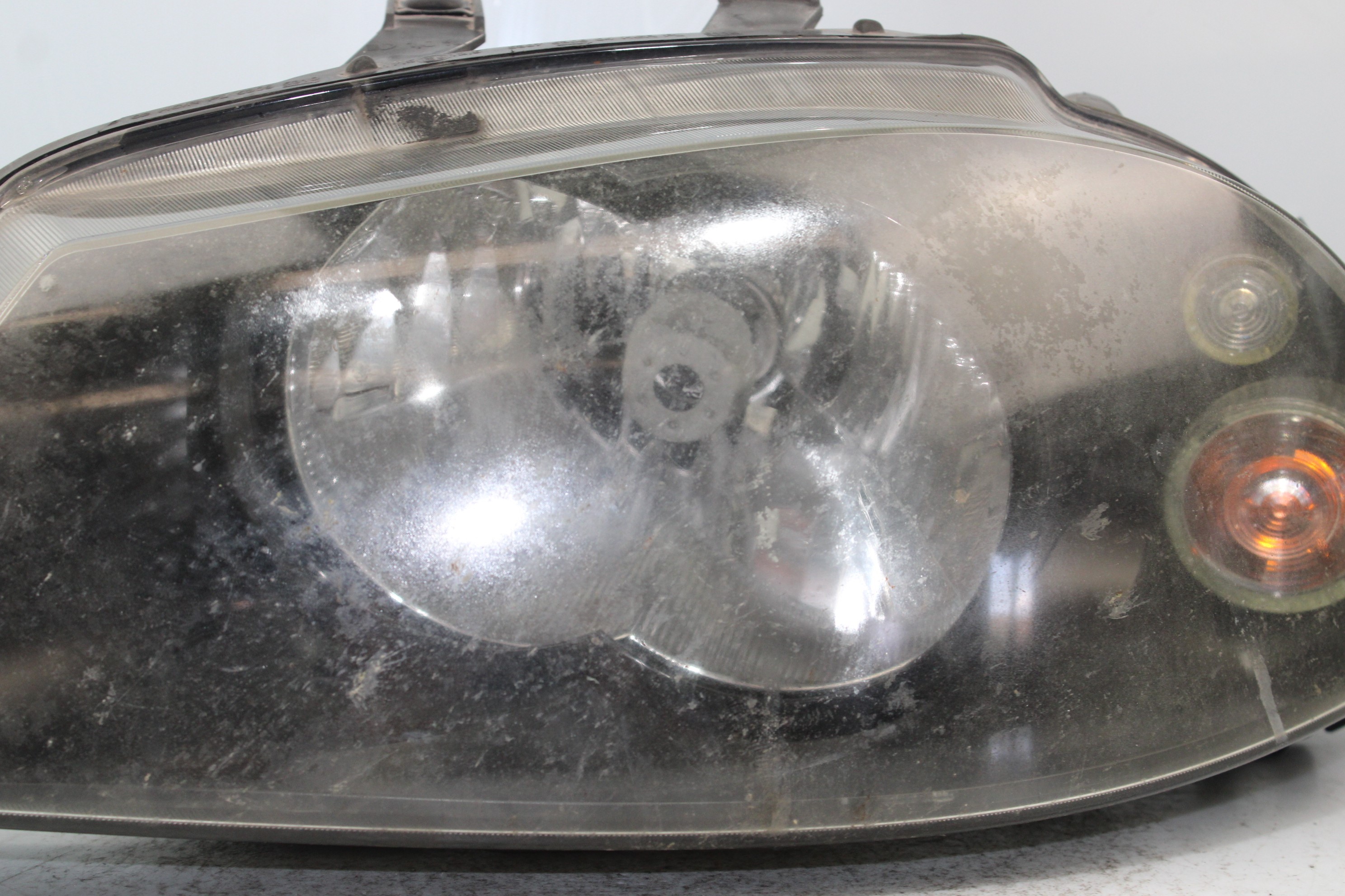 SEAT Ibiza 3 generation (2002-2008) Front Left Headlight 89306231 25267508