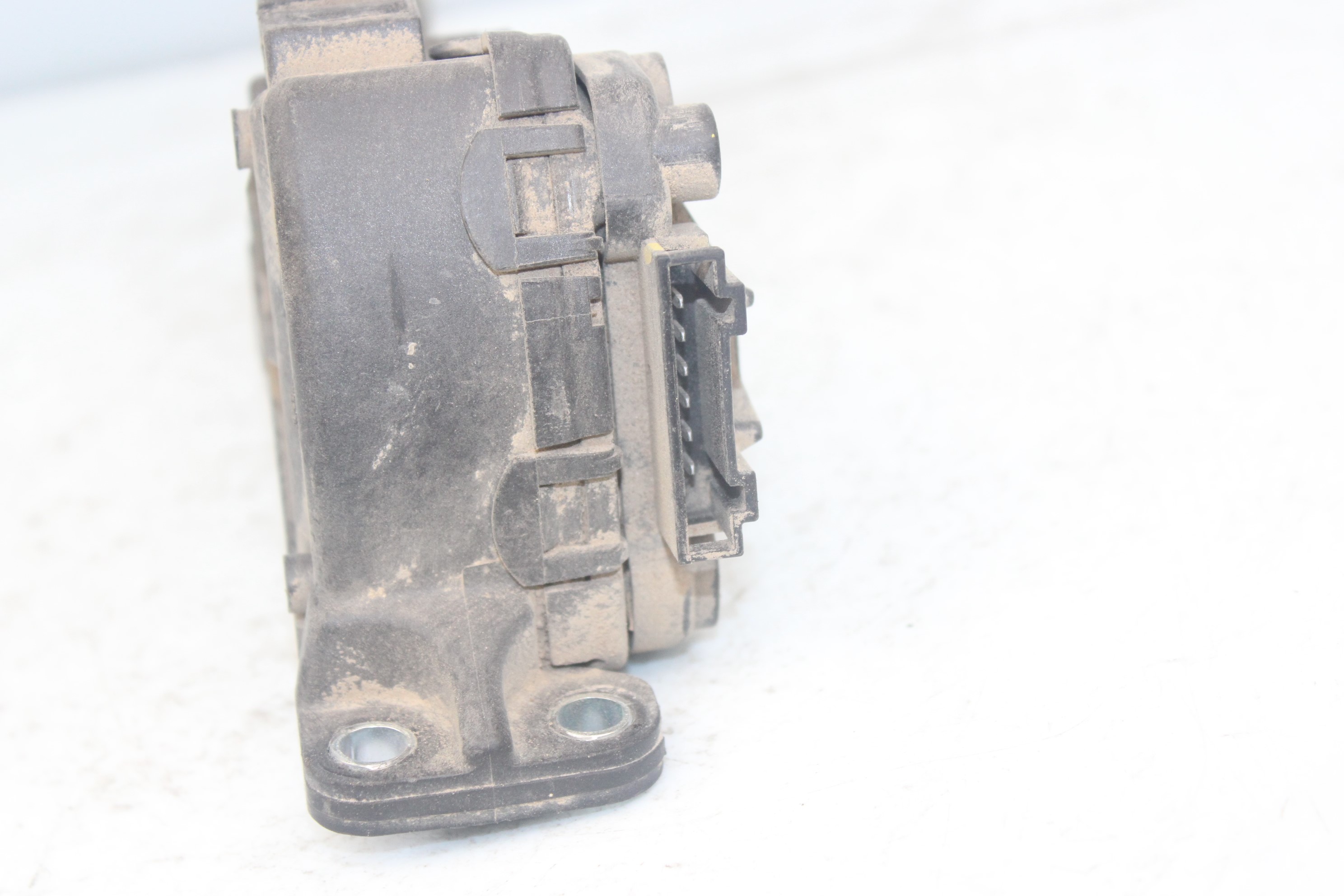 DACIA Lodgy 1 generation (2013-2024) Akseleratoriaus (gazo) pedalas 8200386506D 23795502
